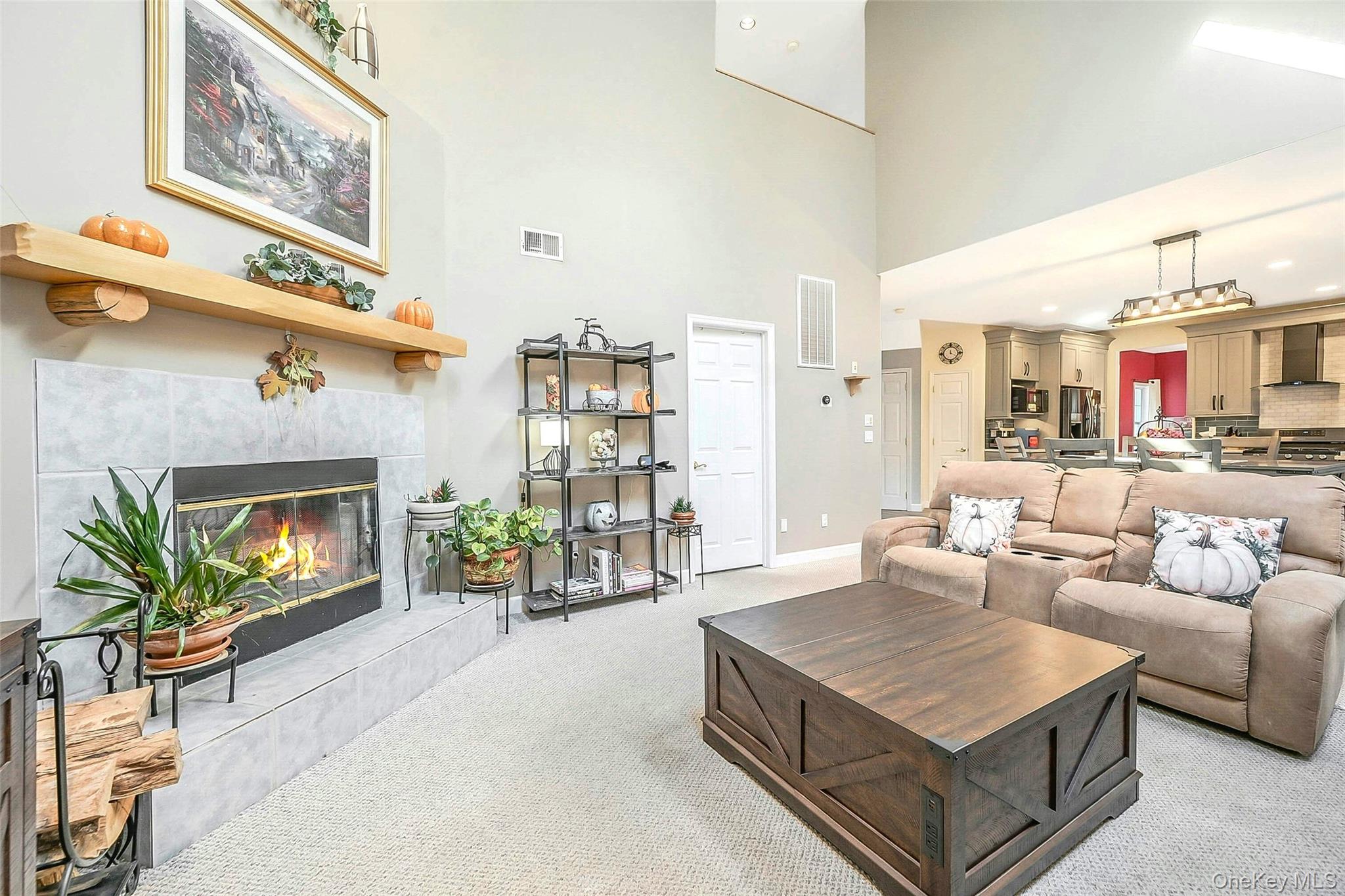 6 Laurel Crescent, Manorville, NY 11949