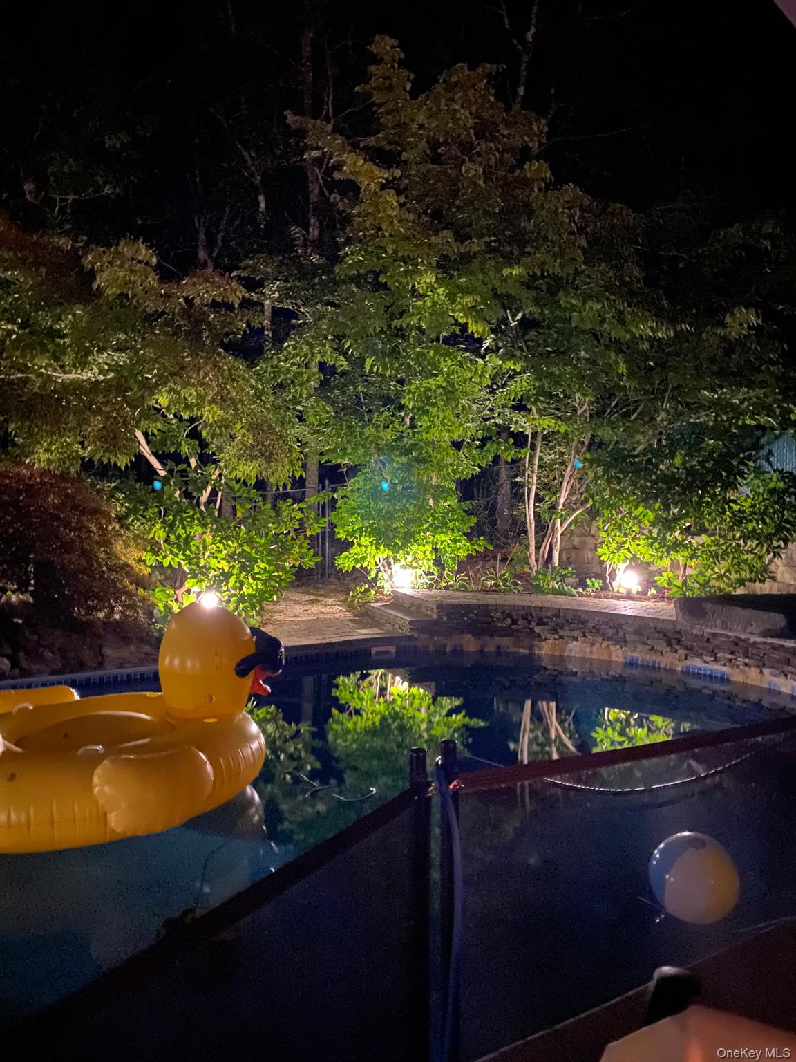 6 Laurel Crescent, Manorville, NY 11949