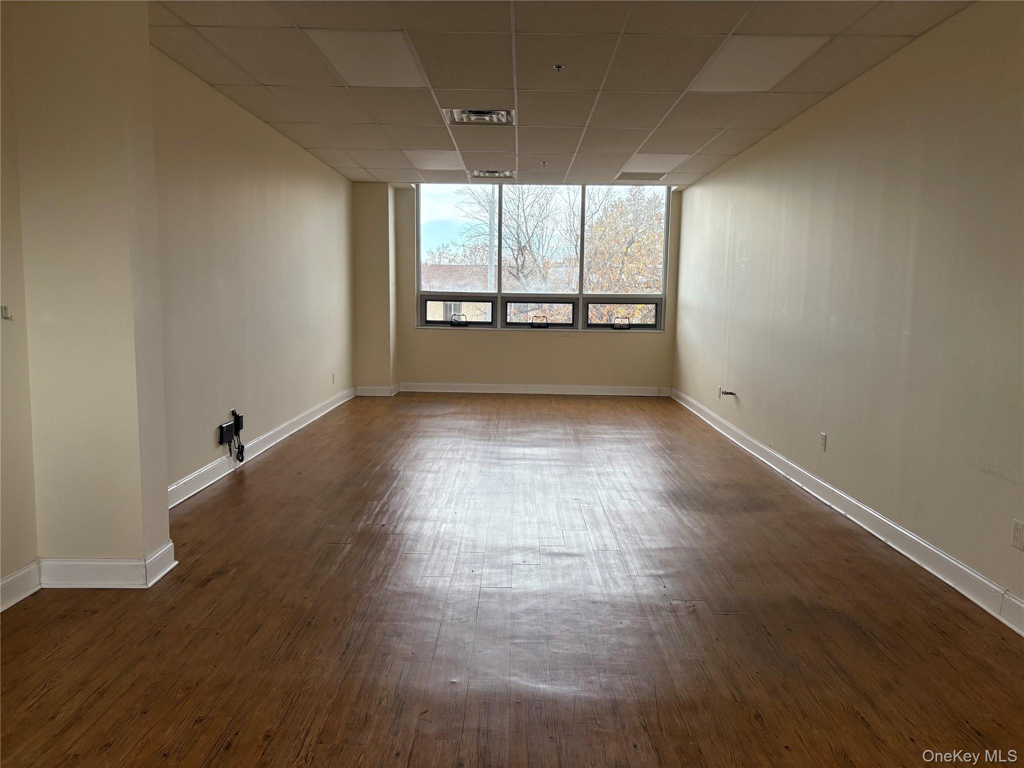 192-14 Northern Boulevard, Flushing, NY 11358