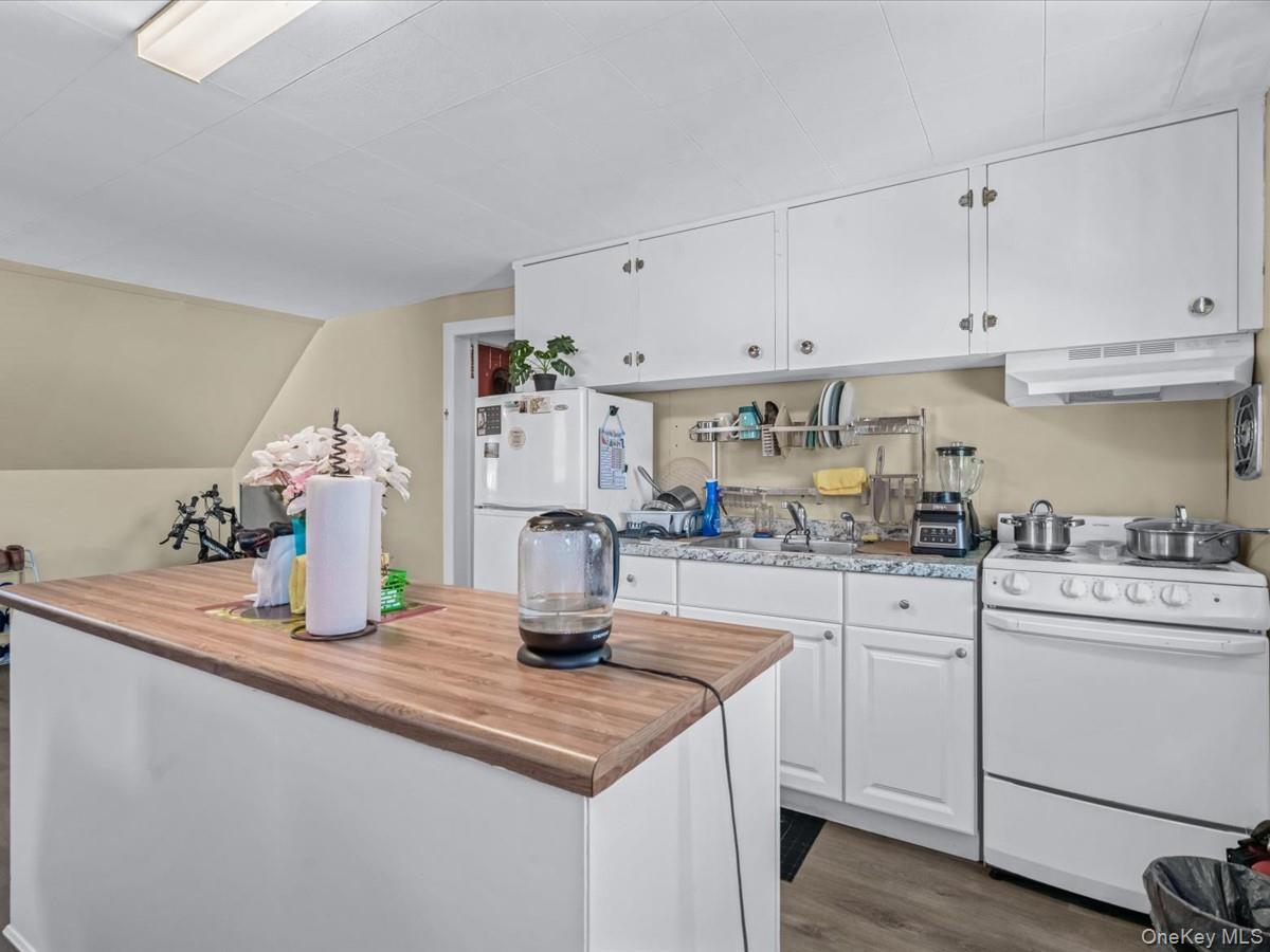 205 Lenox Road, Huntington Station, NY 11746