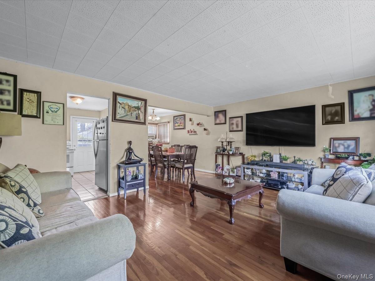 205 Lenox Road, Huntington Station, NY 11746