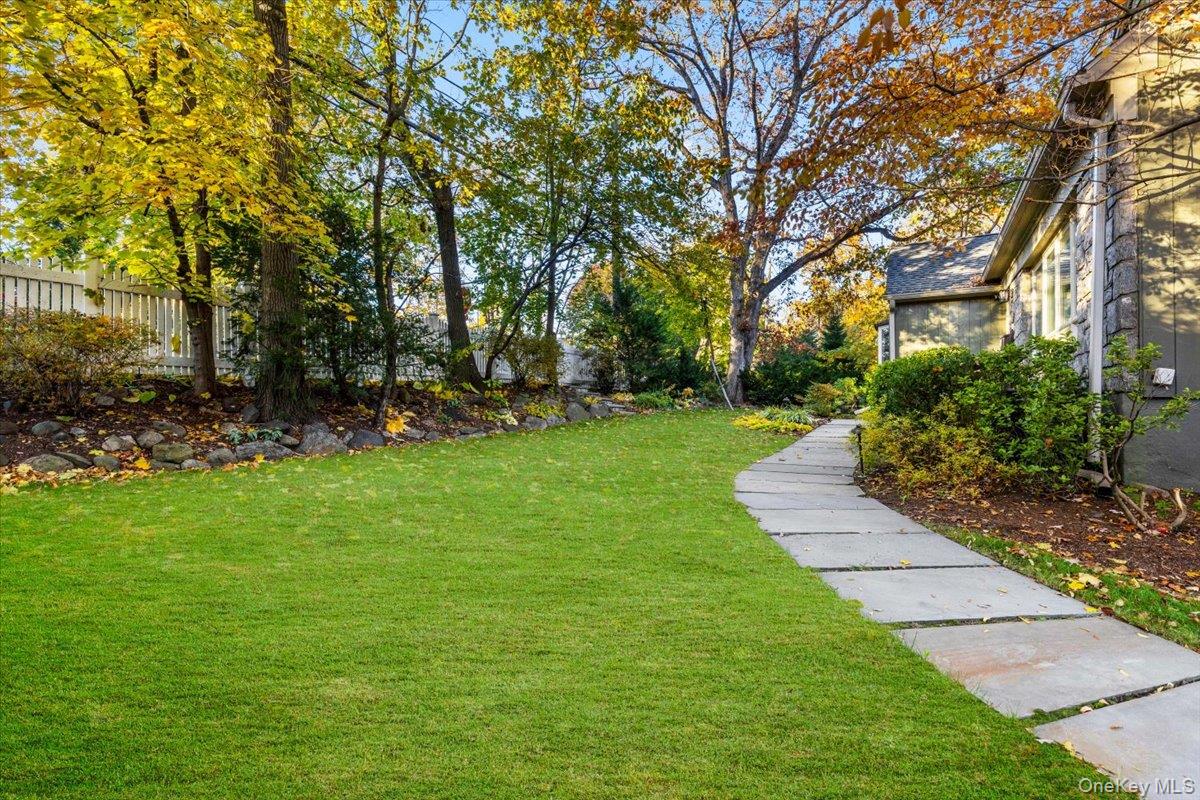 196 Old Army Road, Scarsdale, NY 10583