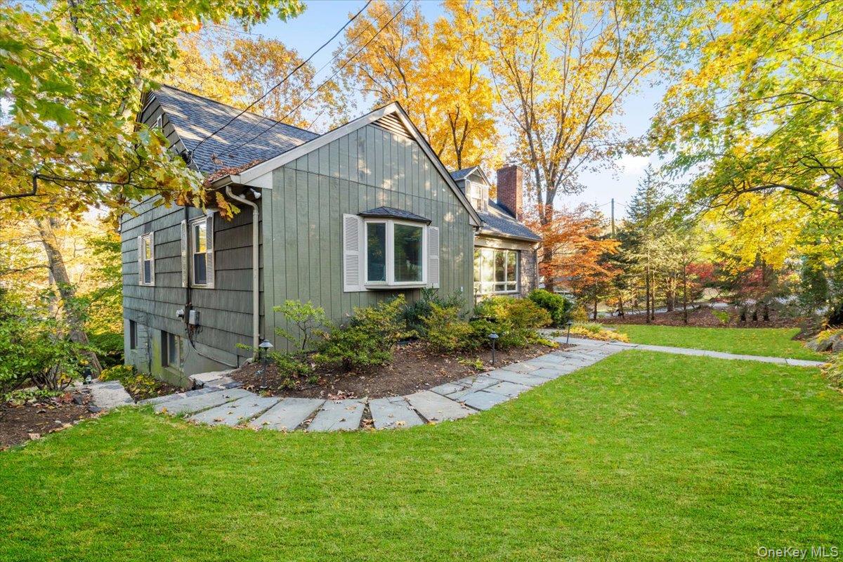 196 Old Army Road, Scarsdale, NY 10583