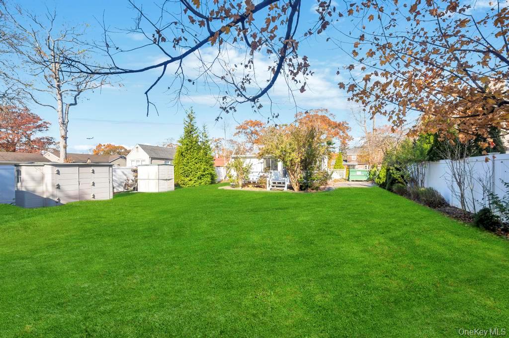 14 Weichers Street, Ronkonkoma, NY 11779