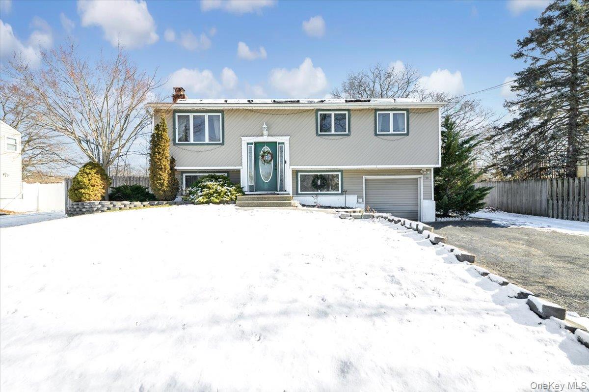 19 Biscayne Drive, Selden, NY 11784