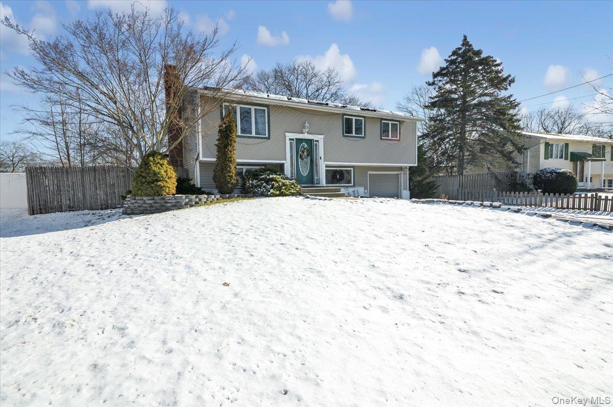 19 Biscayne Drive, Selden, NY 11784