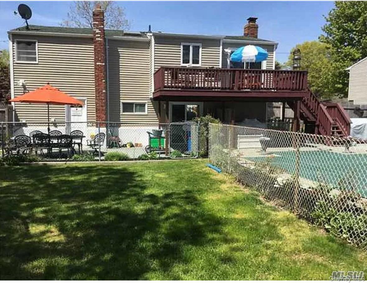 19 Biscayne Drive, Selden, NY 11784