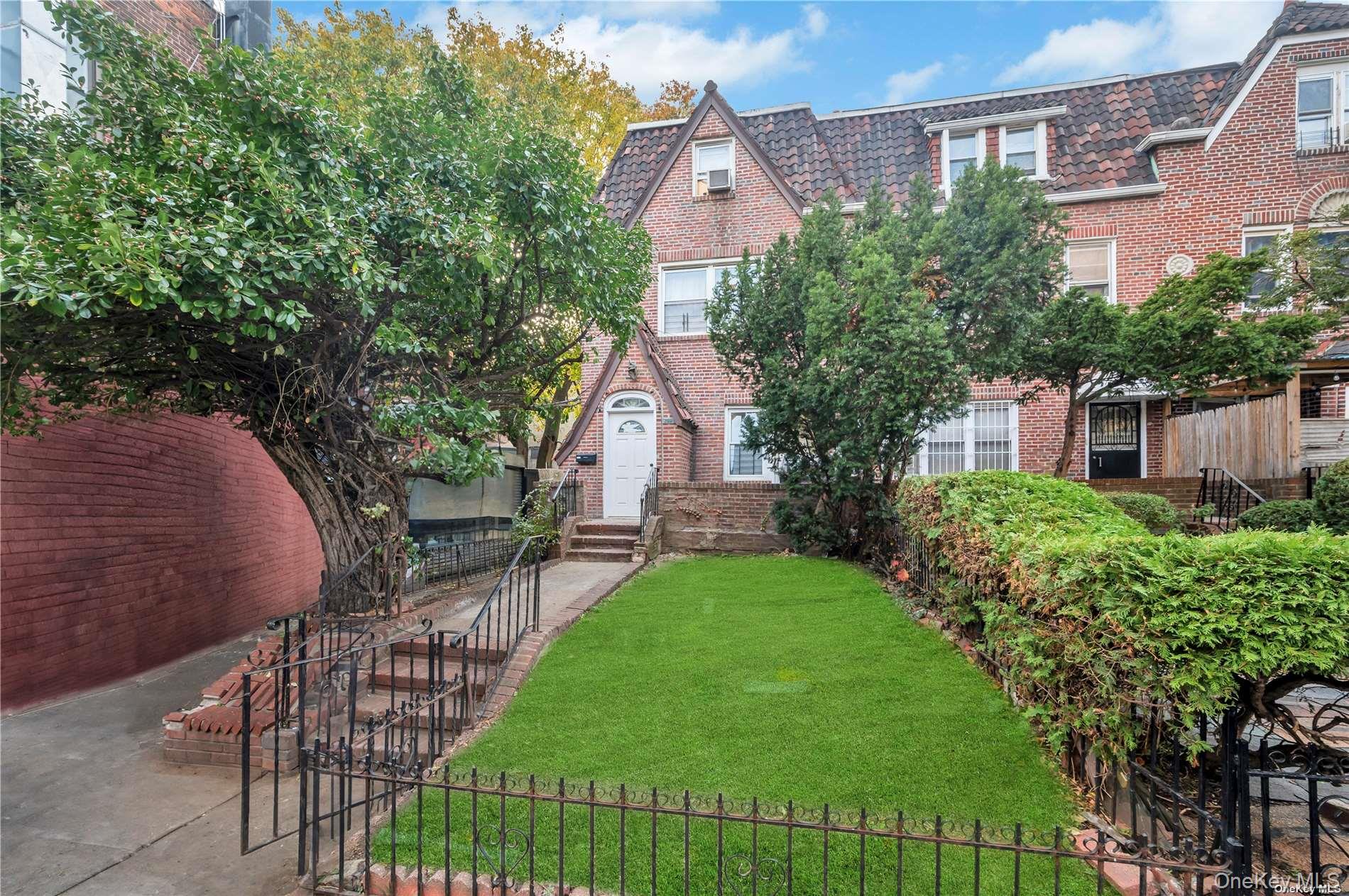 37-58 79th Street, Jackson Heights, NY 11372