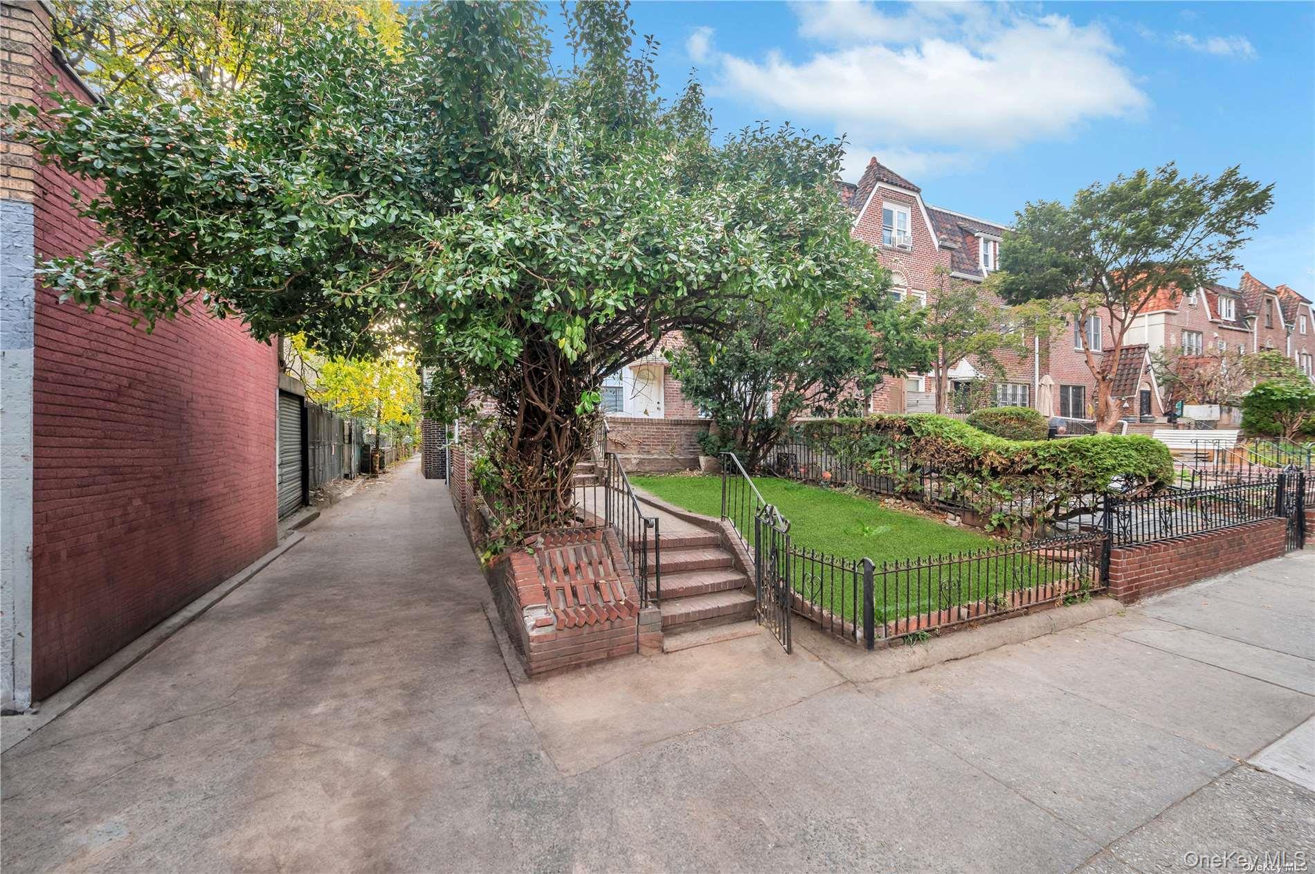 37-58 79th Street, Jackson Heights, NY 11372