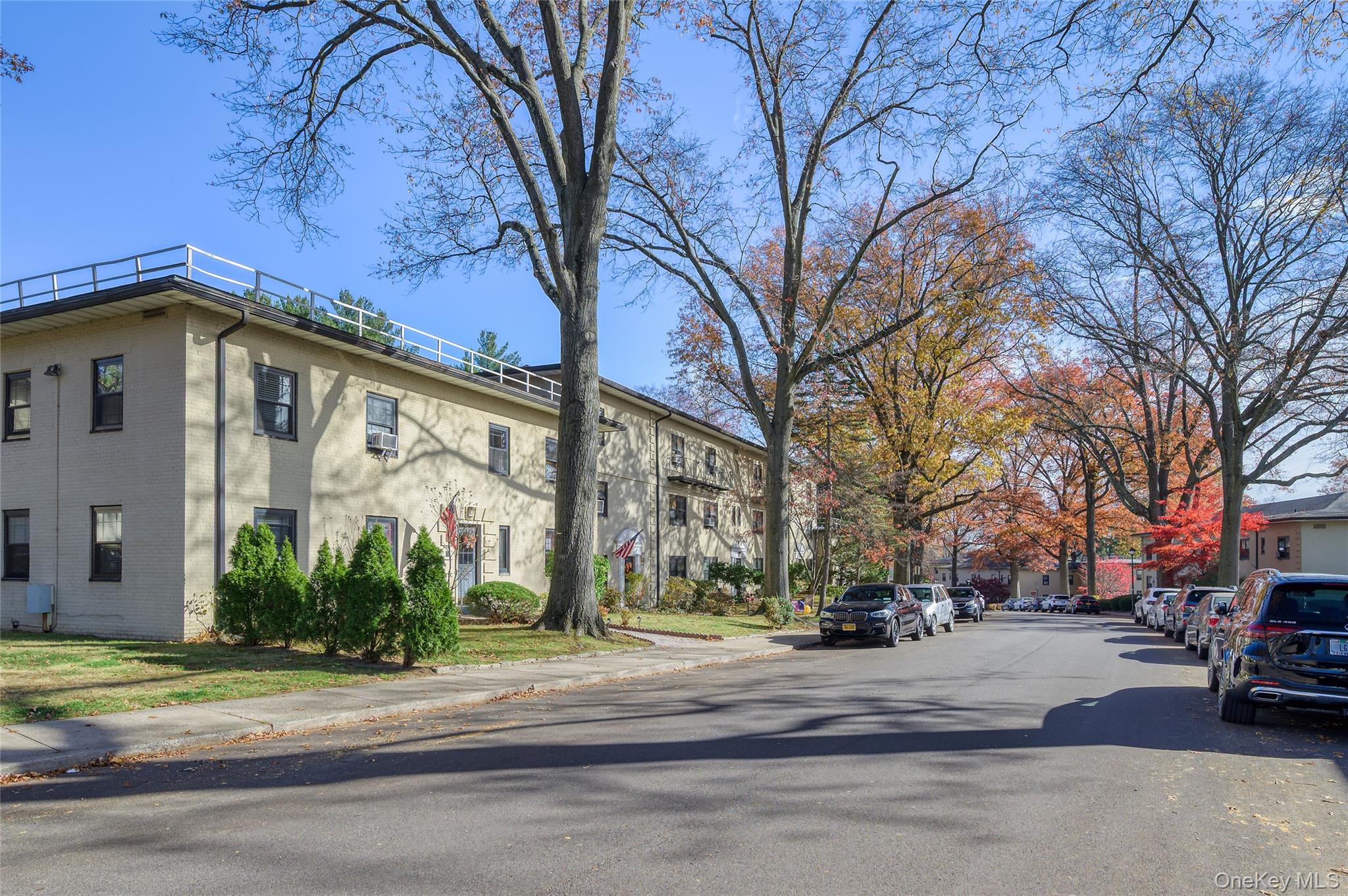 19 Manchester Road # 2R (B-22), Eastchester, NY 10709