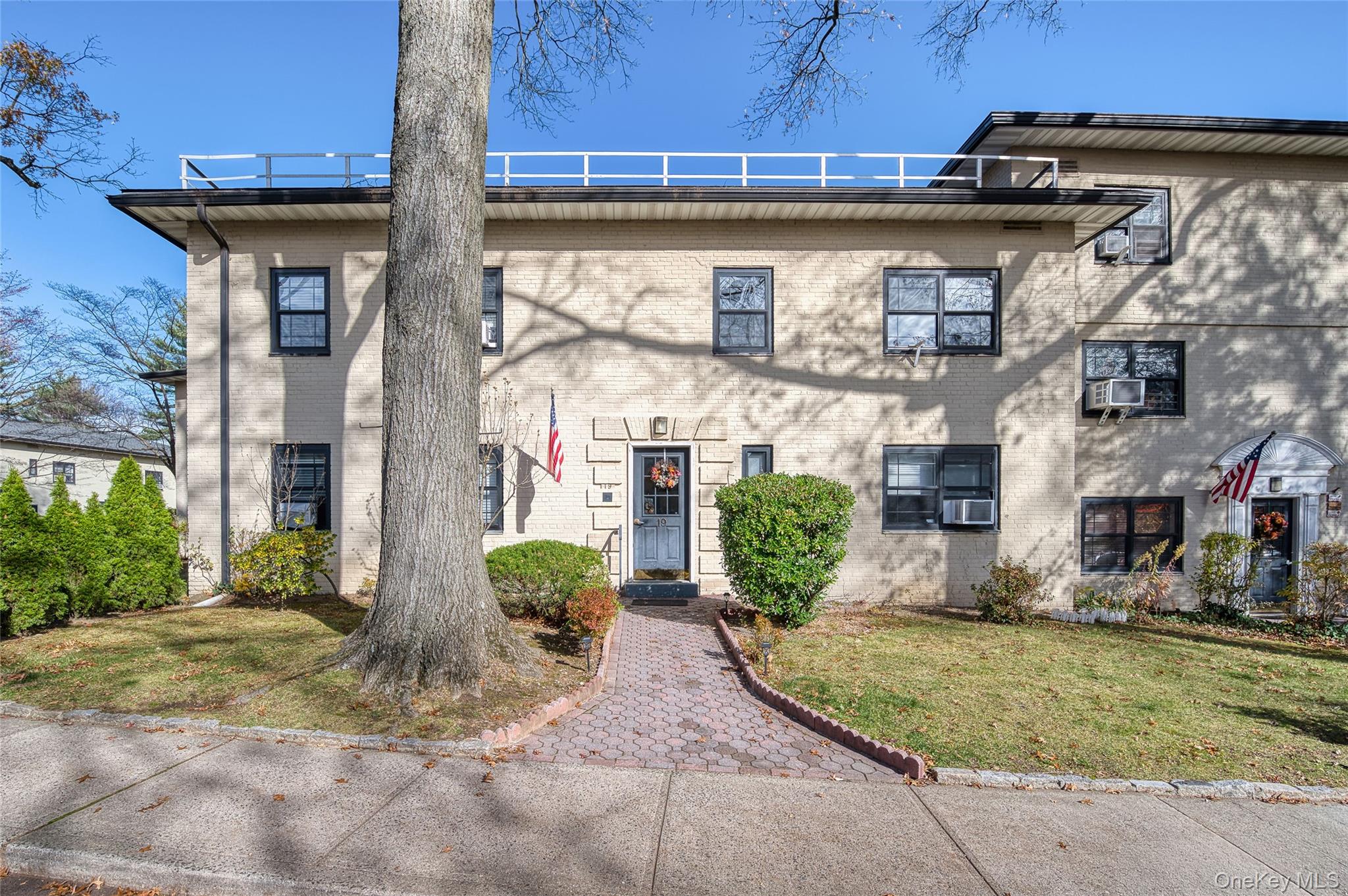 19 Manchester Road # 2R   (B-22), Eastchester, NY 10709