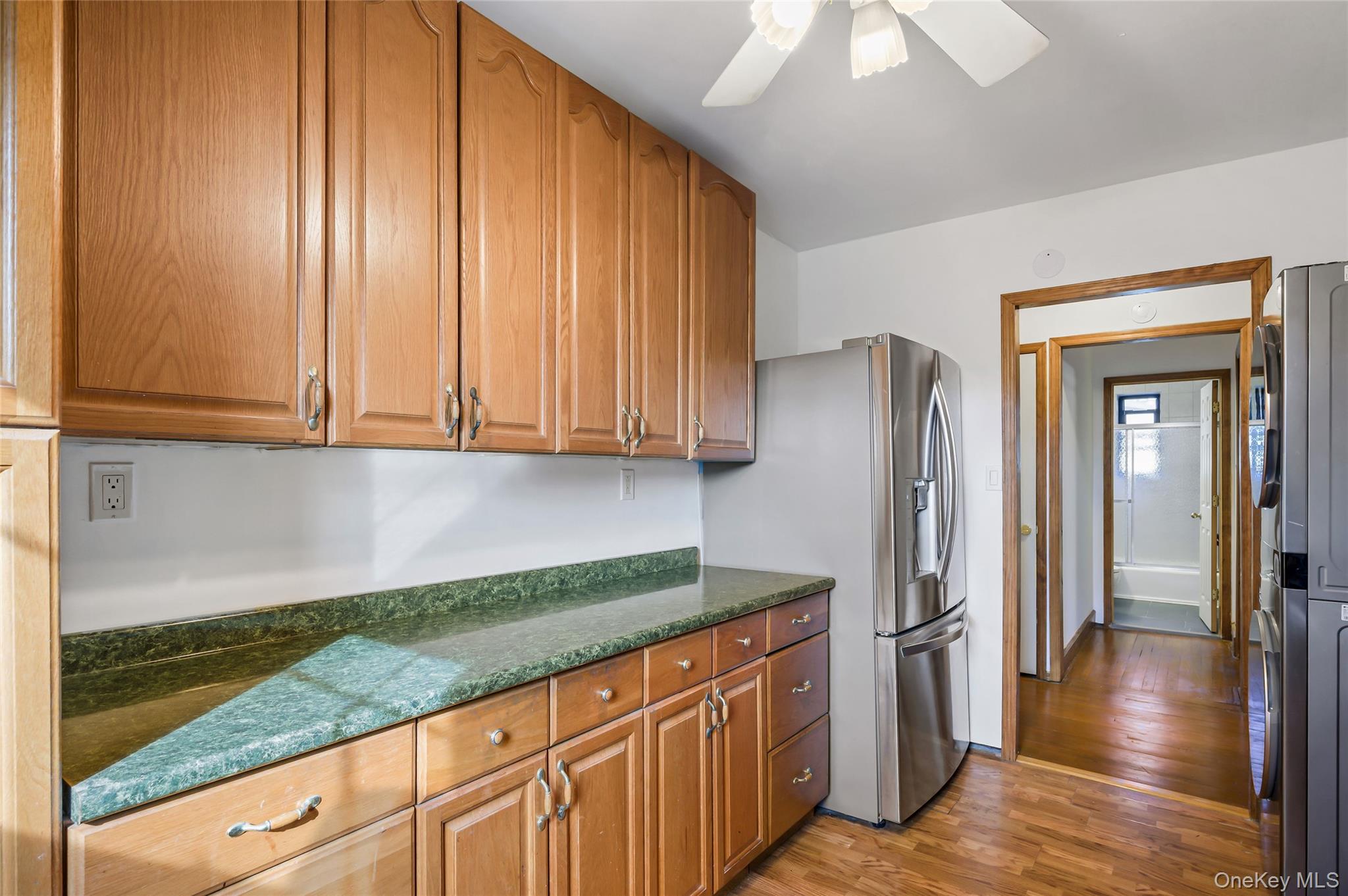 19 Manchester Road # 2R  (B-22), Eastchester, NY 10709