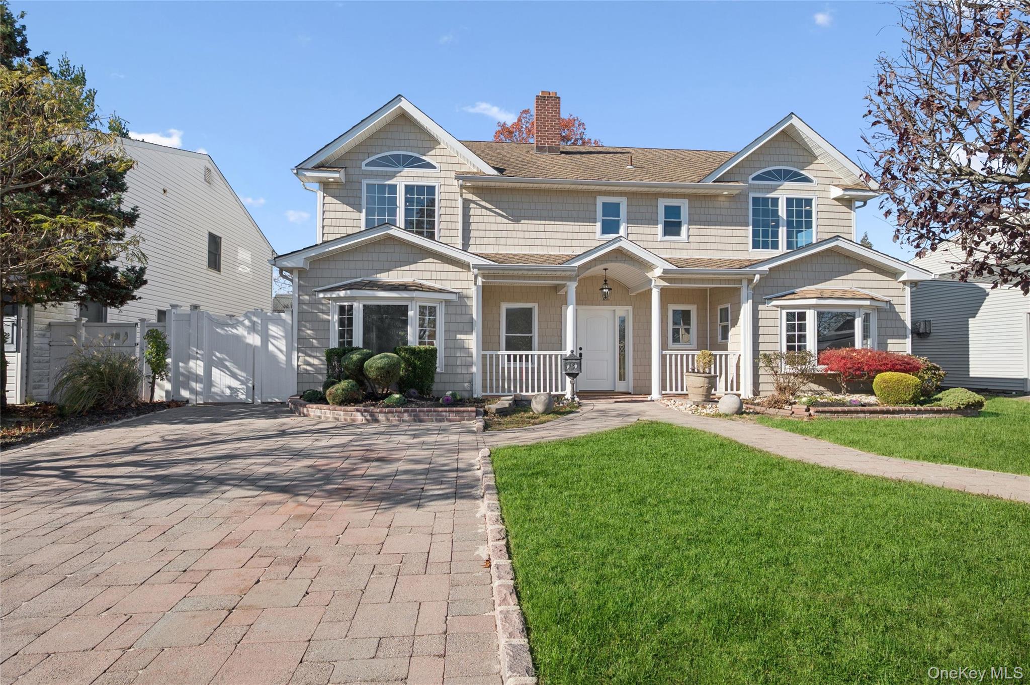 244 water Lane S, Wantagh, NY 11793