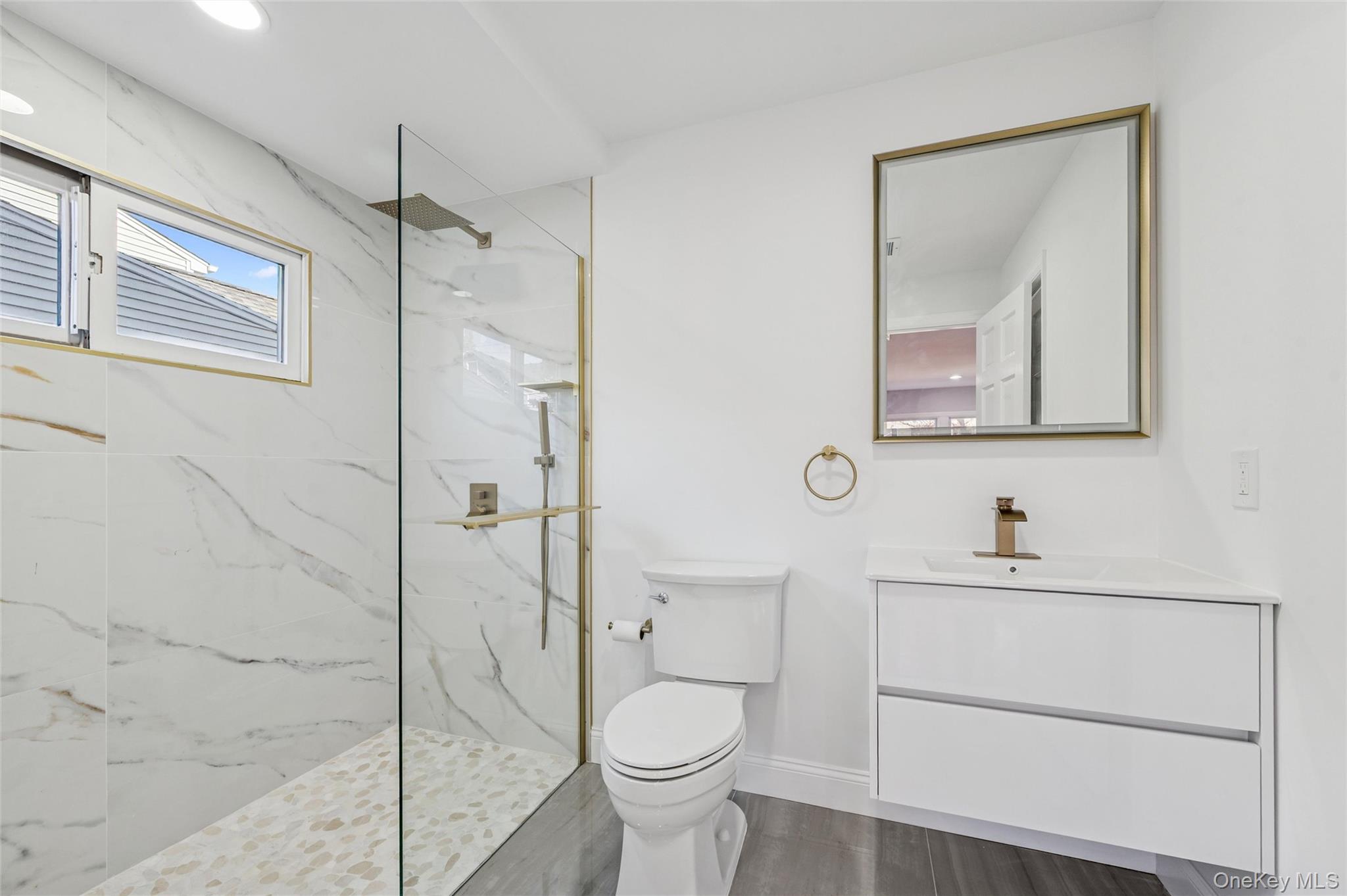 244 water Lane S, Wantagh, NY 11793