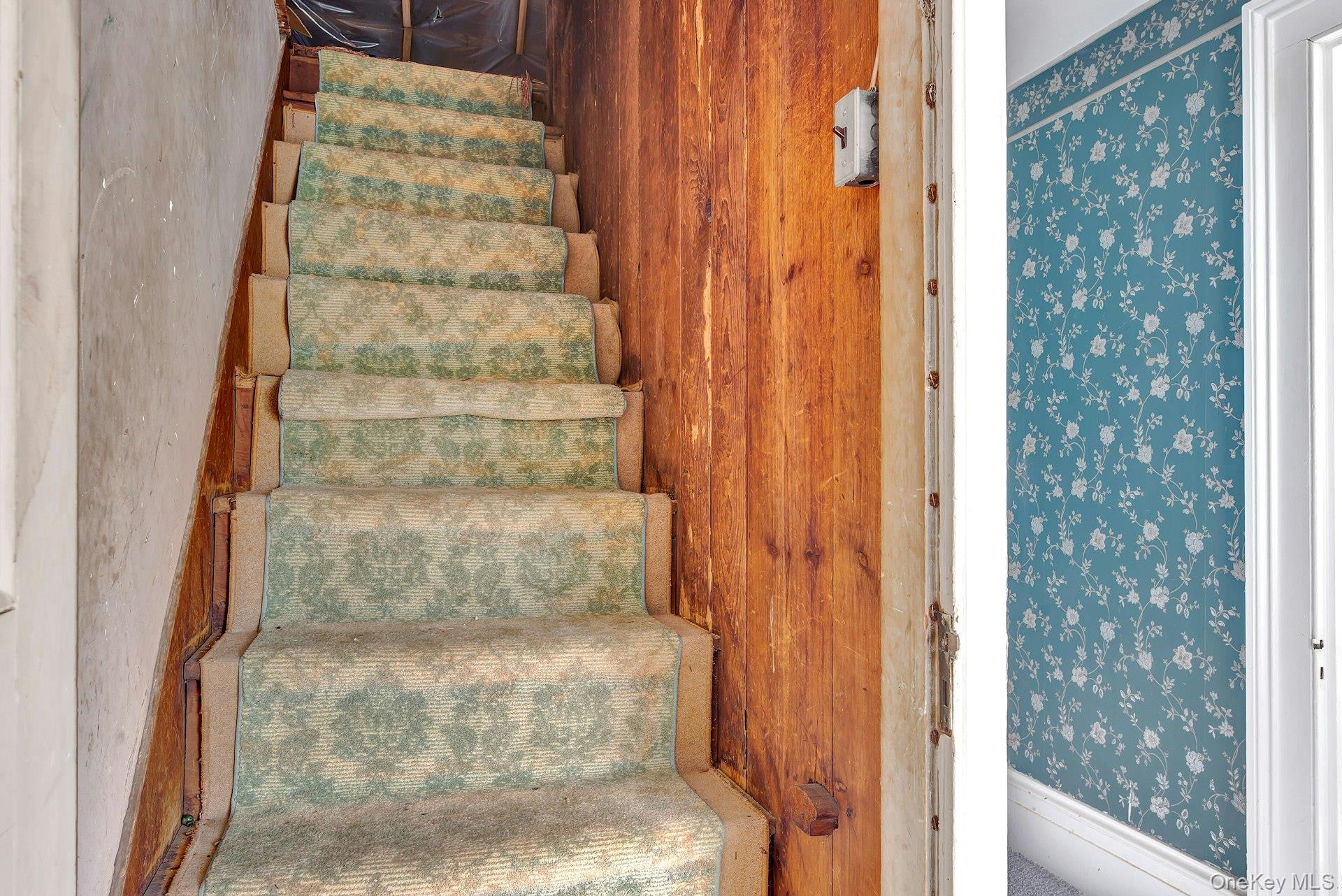 1760 Albertson Lane, Greenport, NY 11944