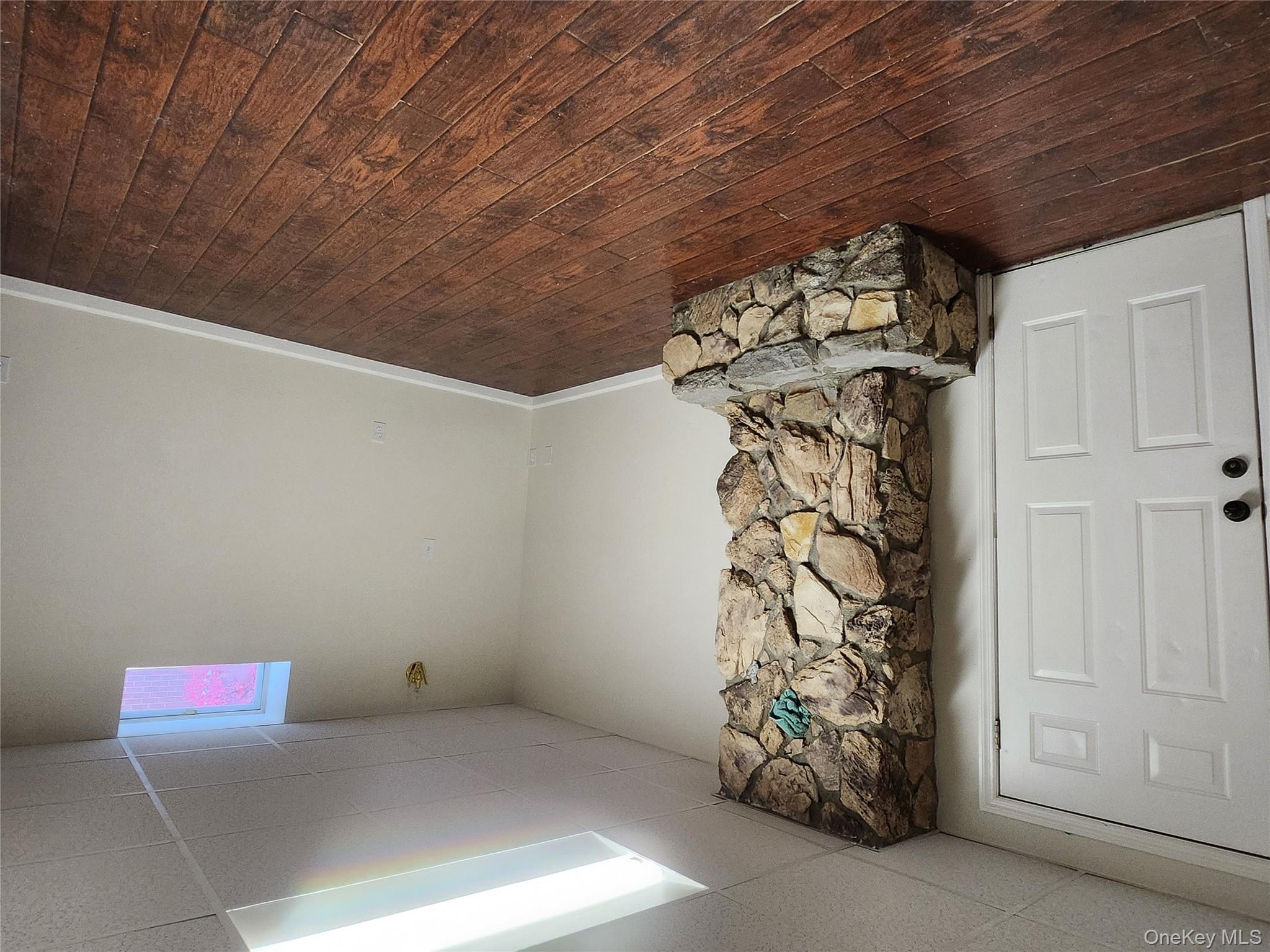 34 Wilmar Terrace, Poughkeepsie, NY 12601