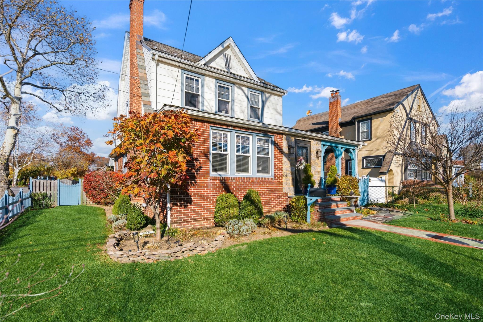 115 Wicks Lane, Malverne, NY 11565