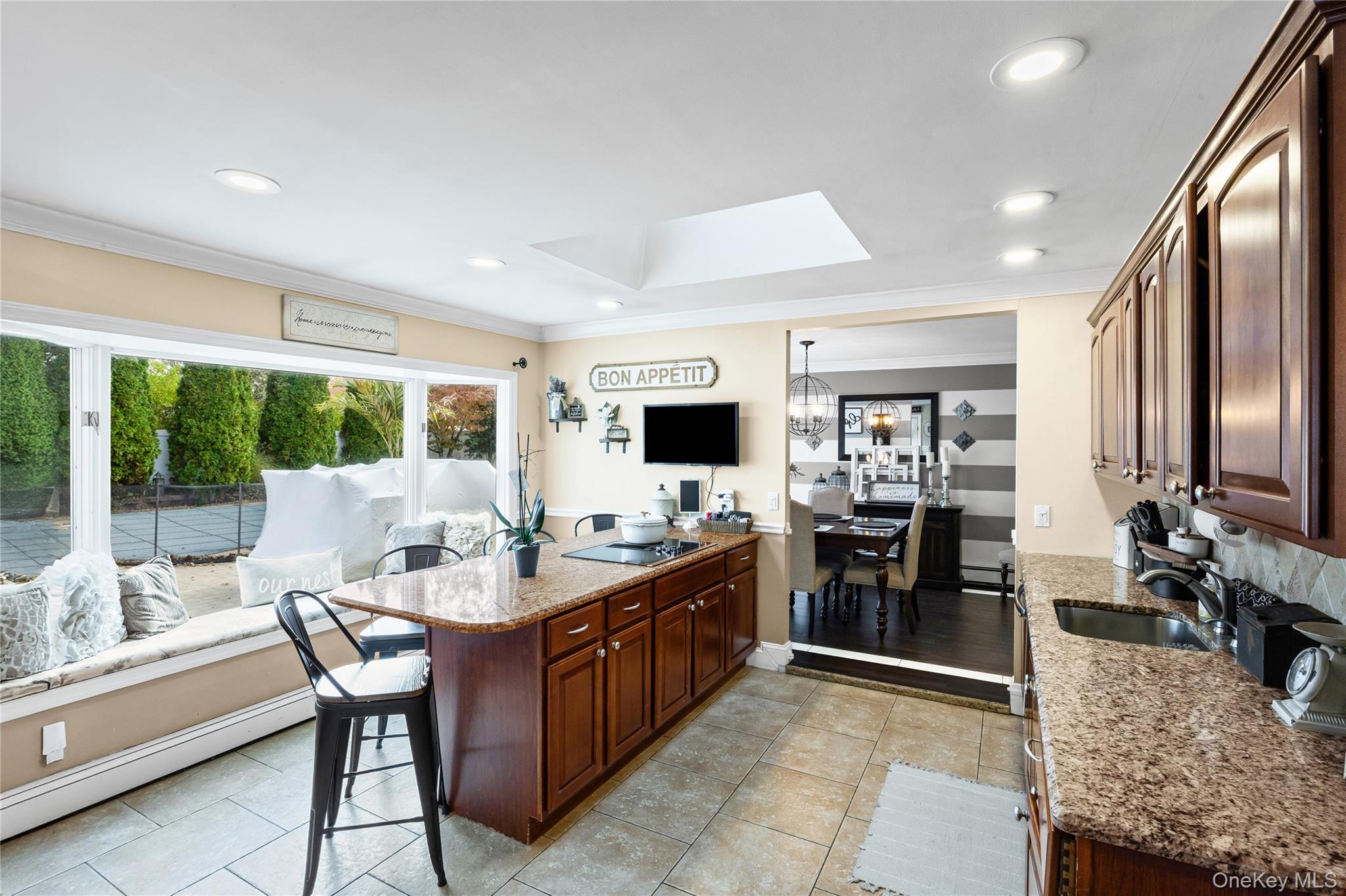 37 Lakeside Avenue, Lake Grove, NY 11755