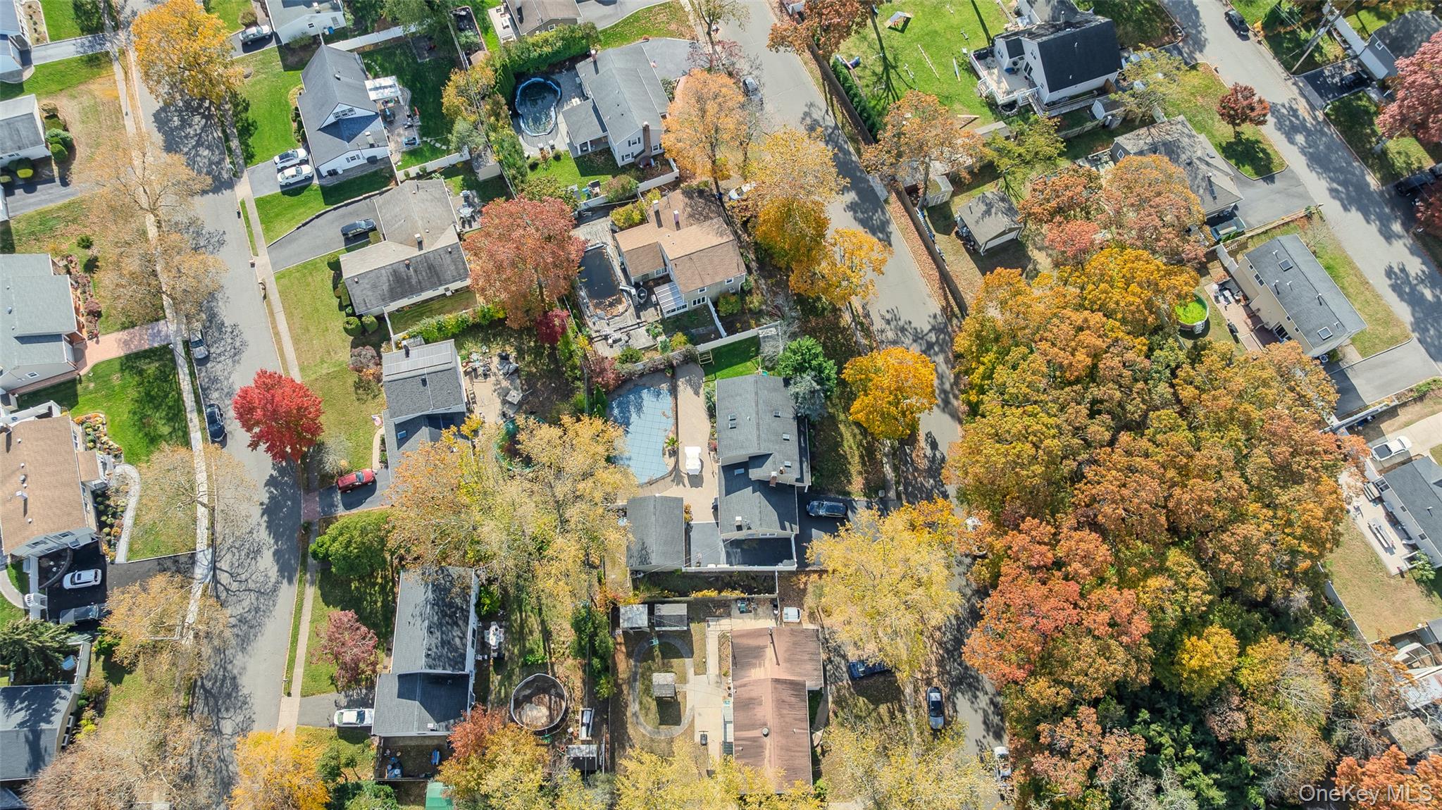 37 Lakeside Avenue, Lake Grove, NY 11755