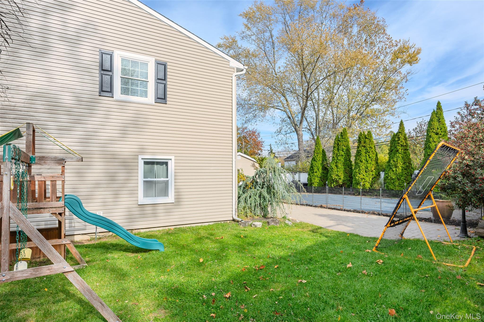 37 Lakeside Avenue, Lake Grove, NY 11755