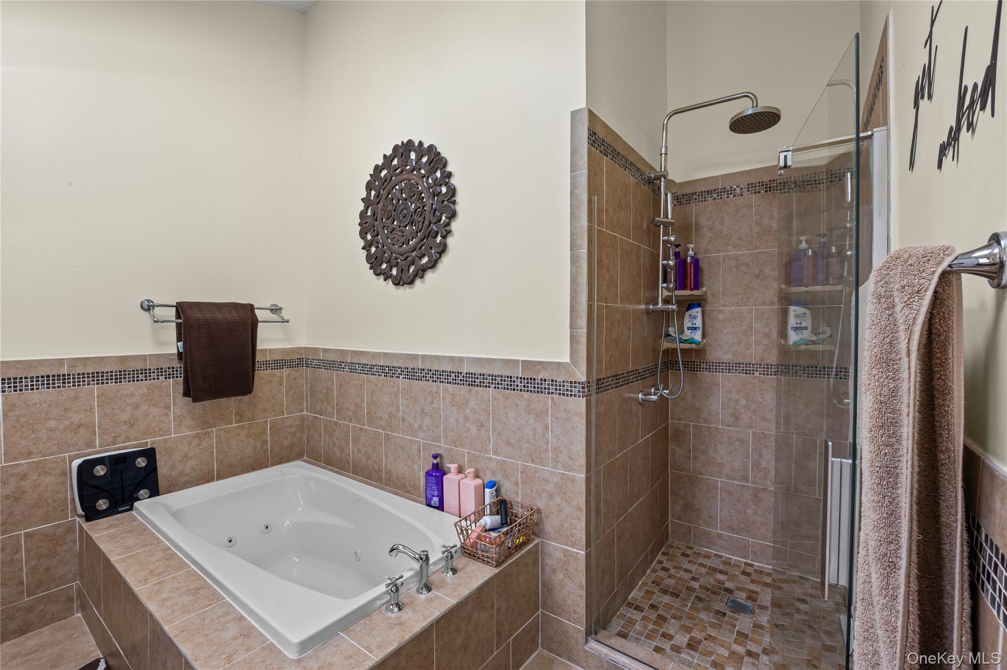 37 Lakeside Avenue, Lake Grove, NY 11755