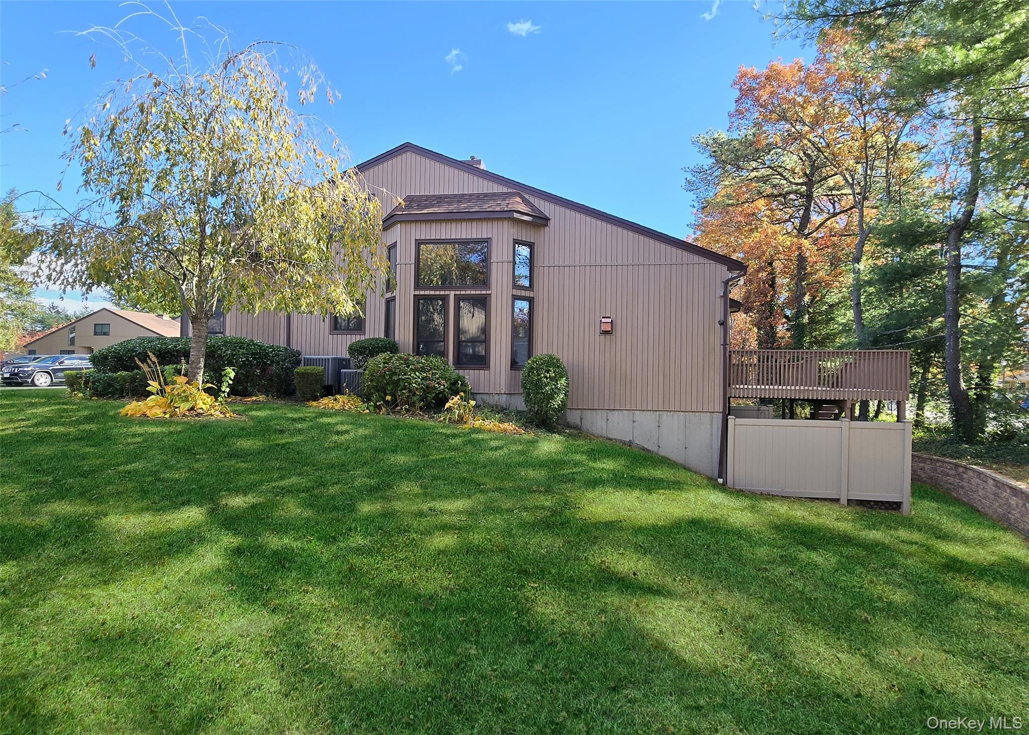 64 Timber Ridge Drive, Holbrook, NY 11741