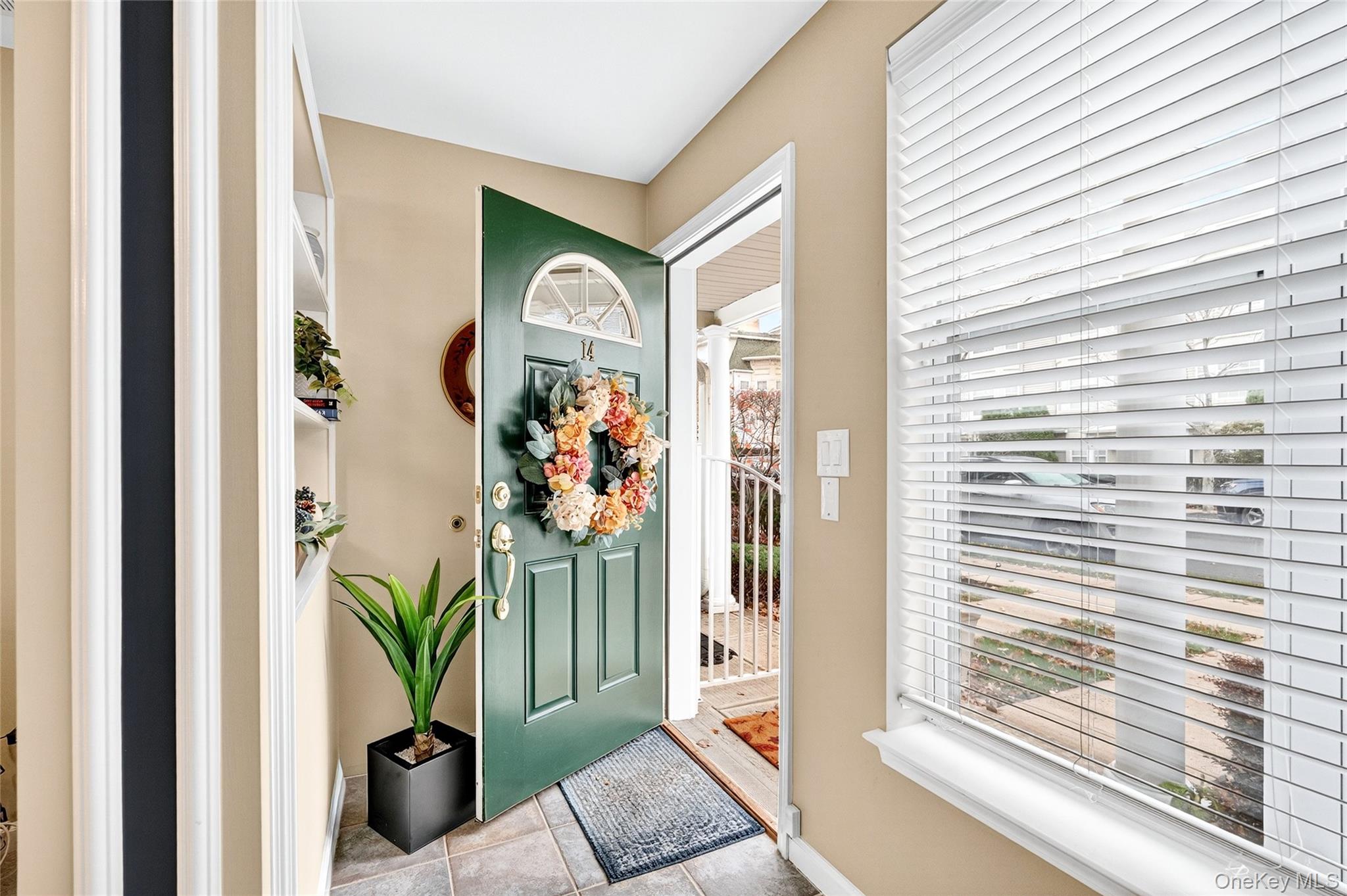 14 Harbor Pointe Drive, Haverstraw, NY 10927