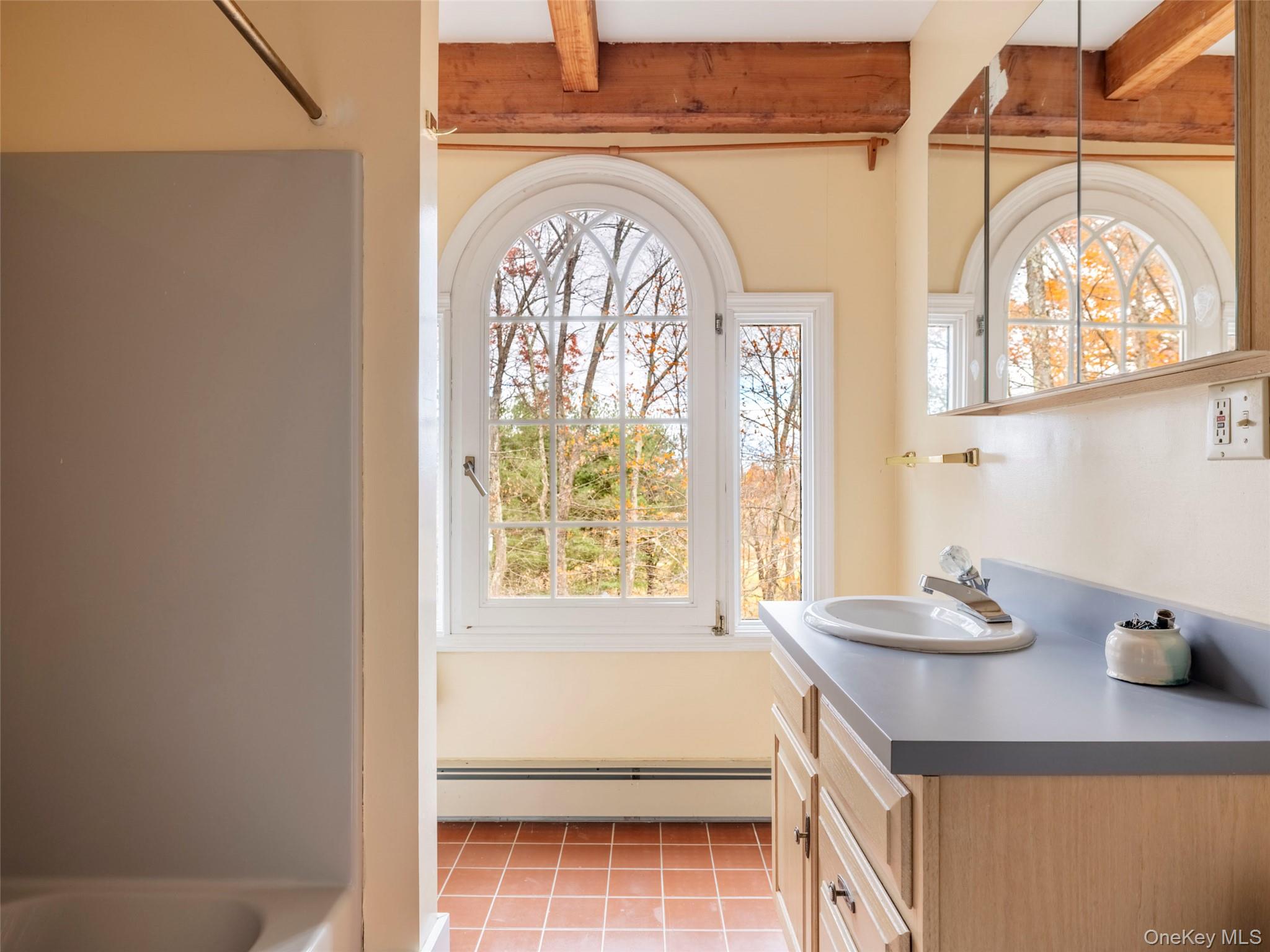 216 Starbarrack Road, Red Hook, NY 12571