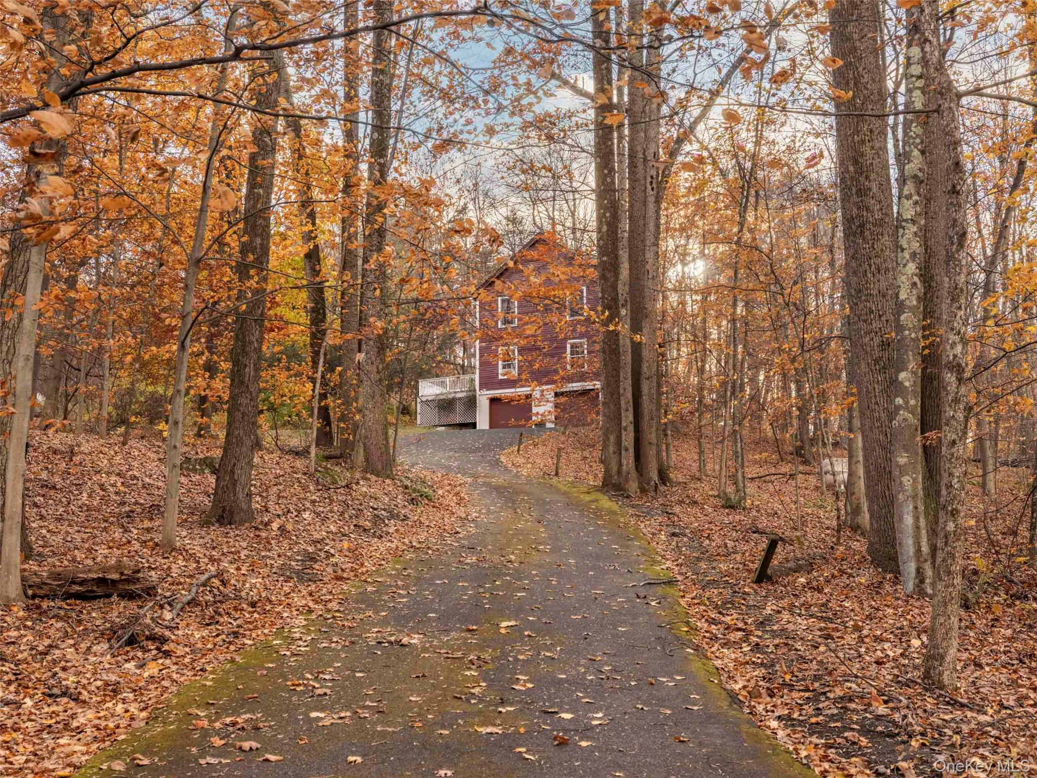 216 Starbarrack Road, Red Hook, NY 12571