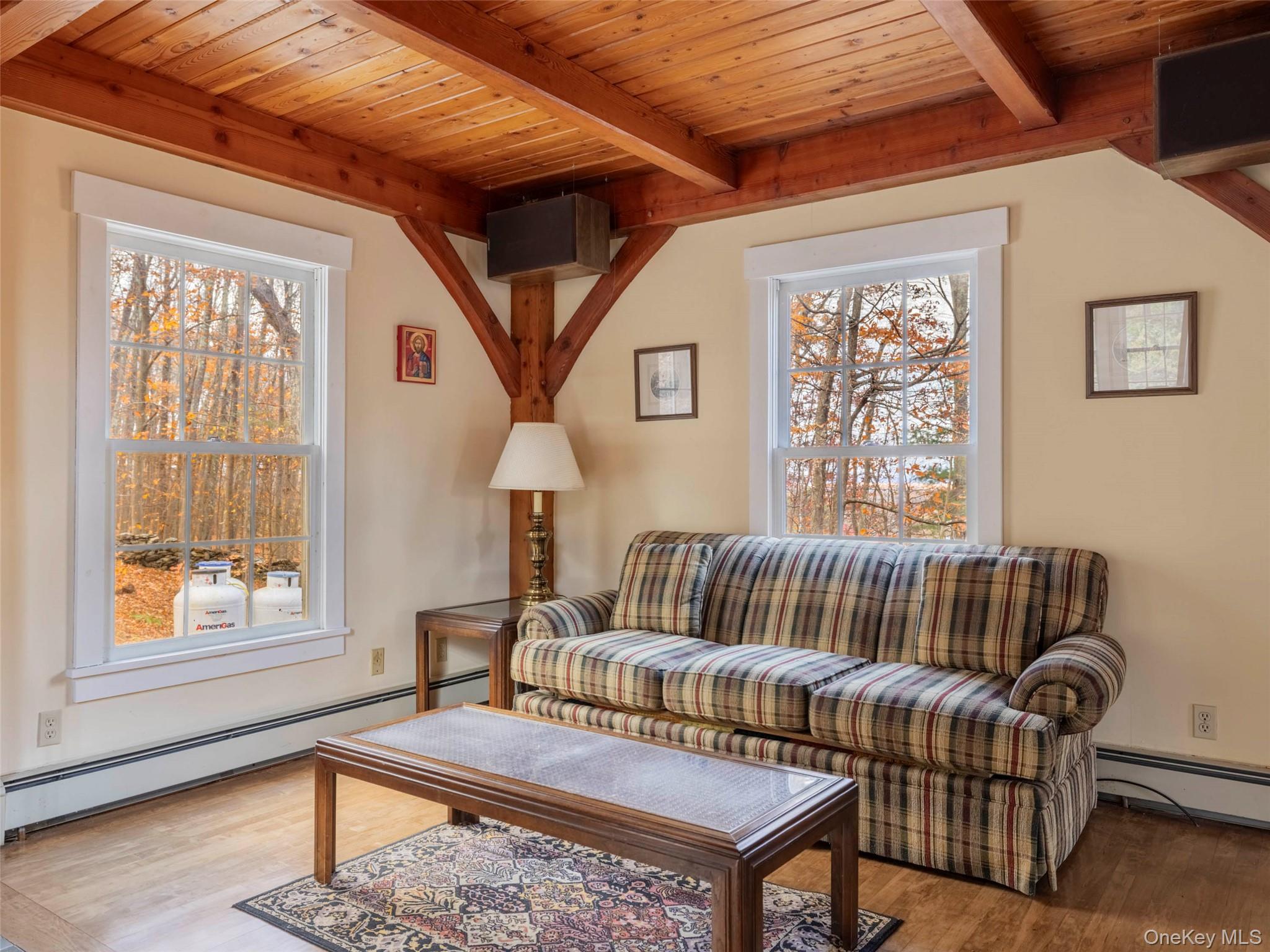 216 Starbarrack Road, Red Hook, NY 12571