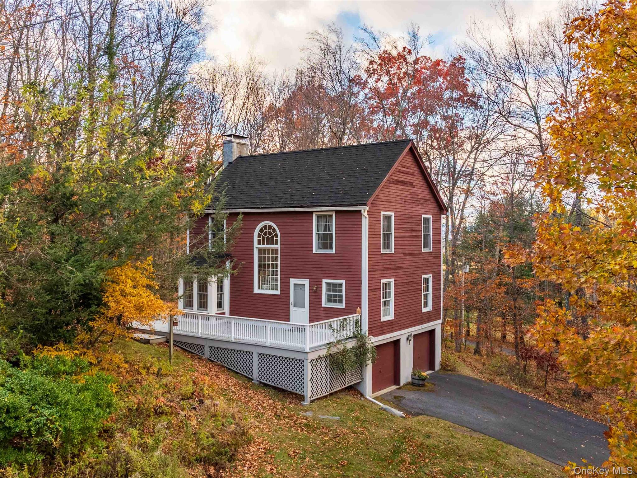 216 Starbarrack Road, Red Hook, NY 12571