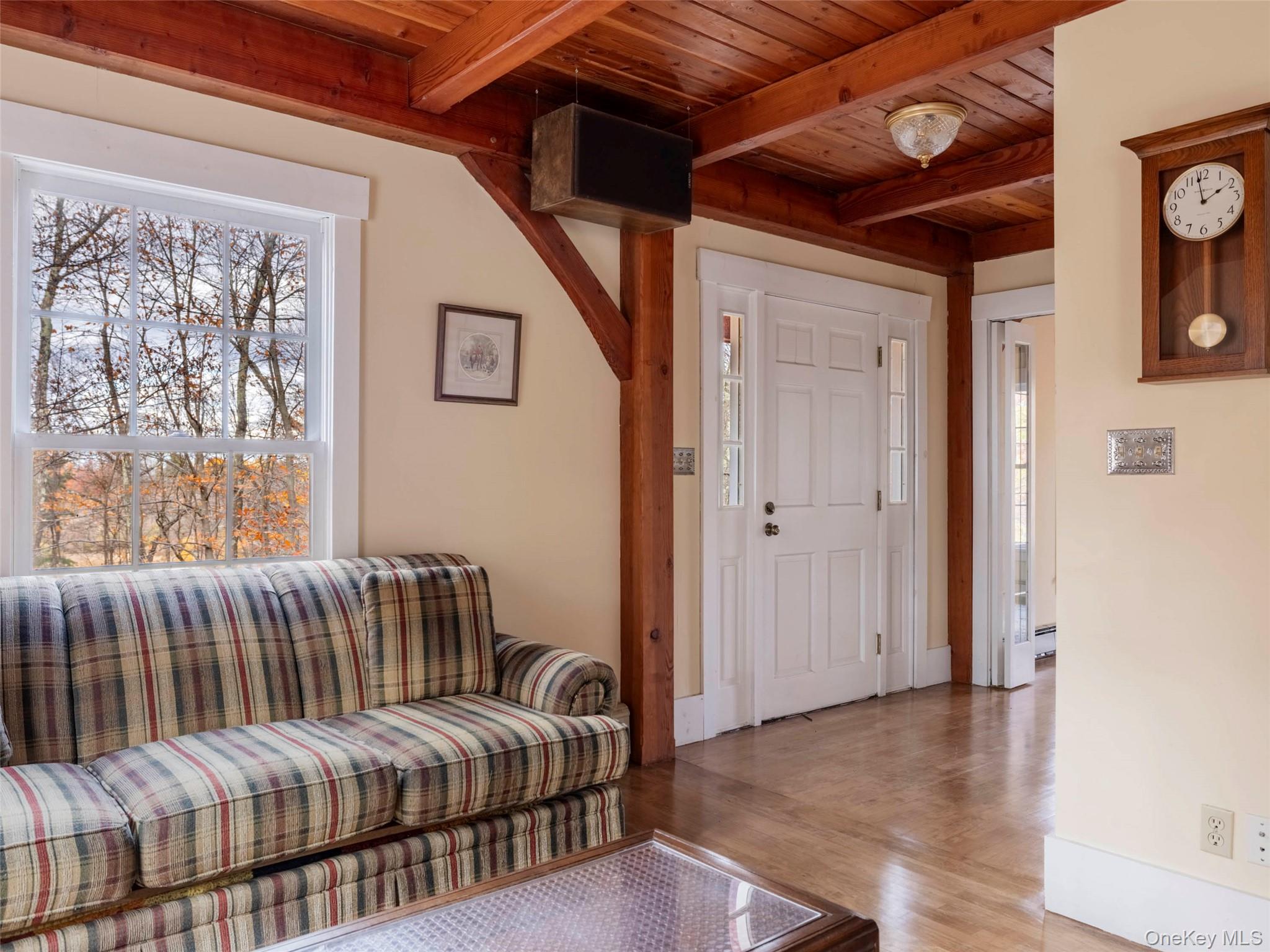 216 Starbarrack Road, Red Hook, NY 12571