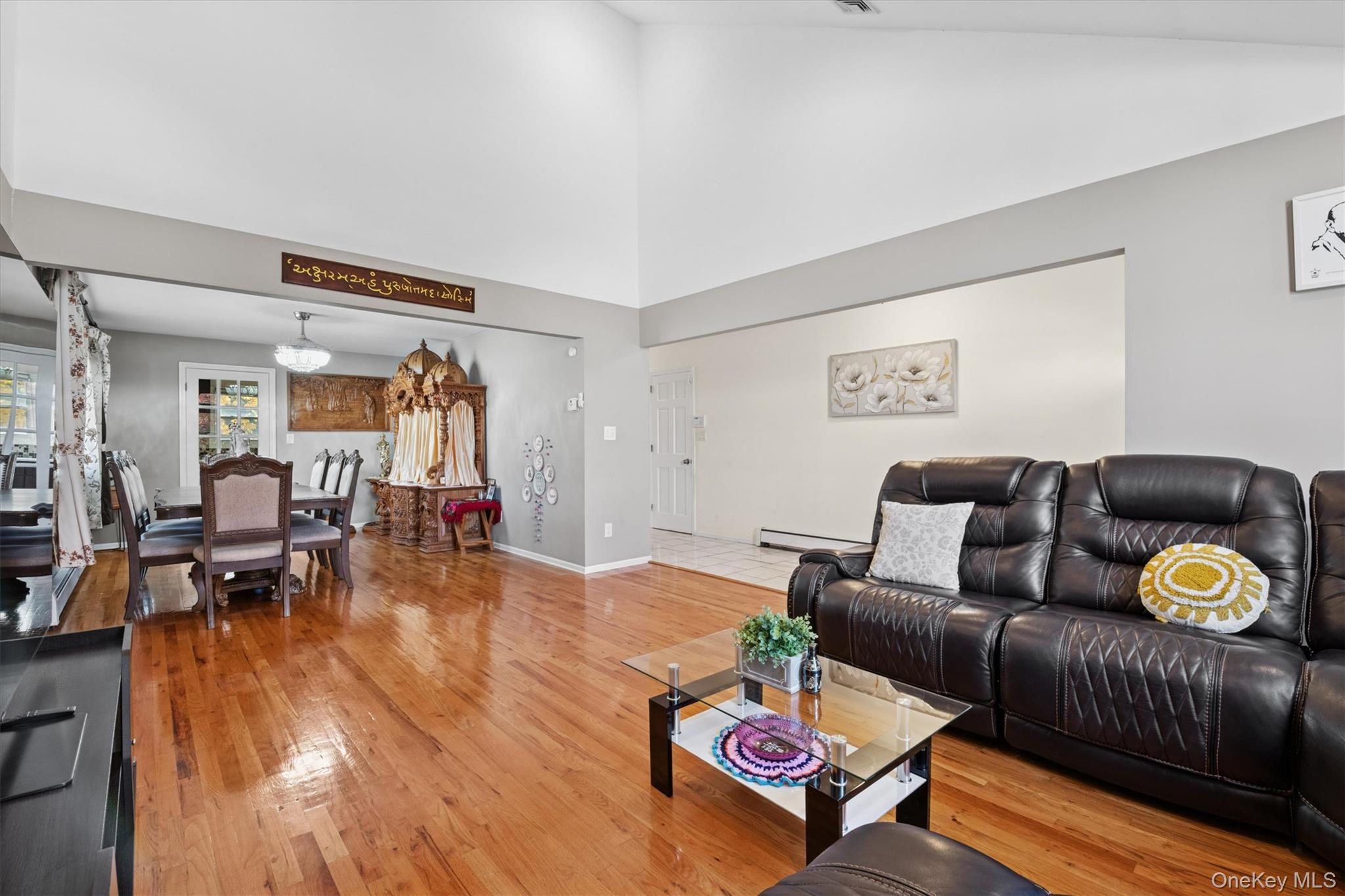 115 Schley Avenue, Albertson, NY 11507