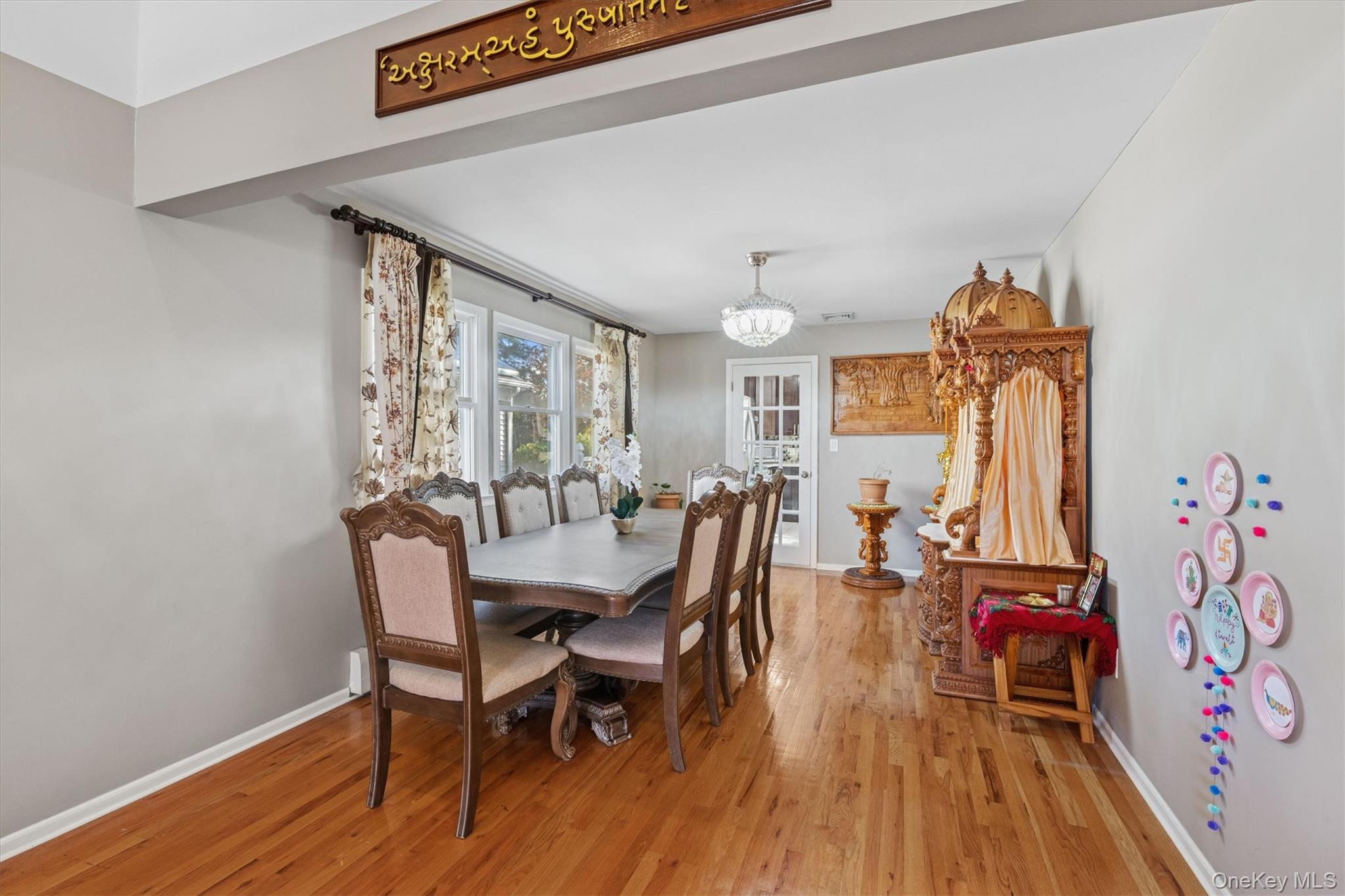 115 Schley Avenue, Albertson, NY 11507