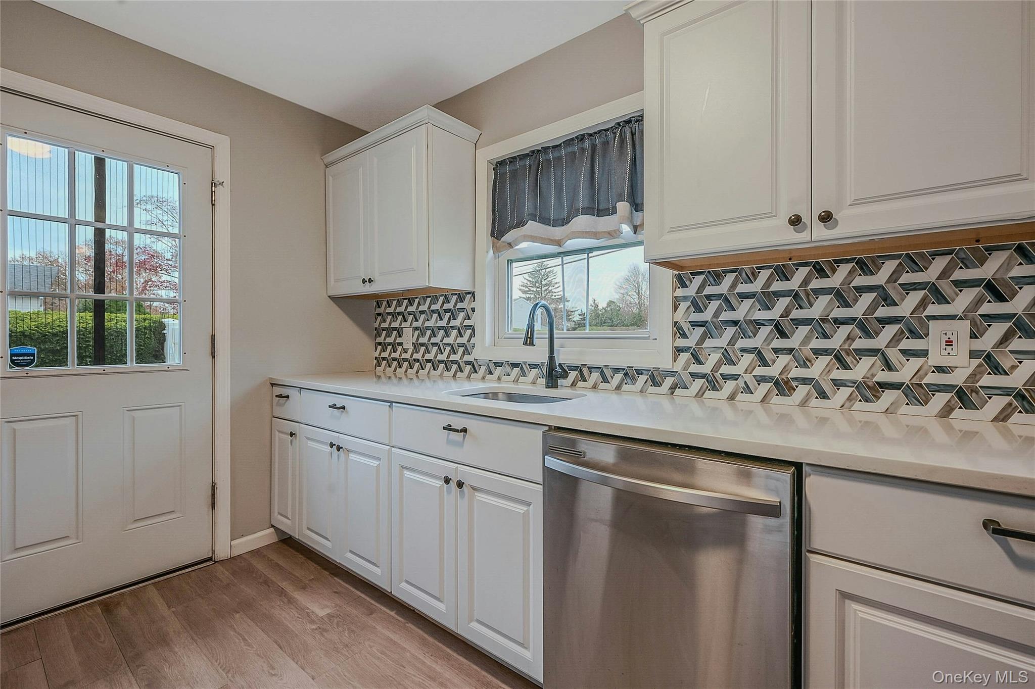 425 Blue Point Road, Farmingville, NY 11738