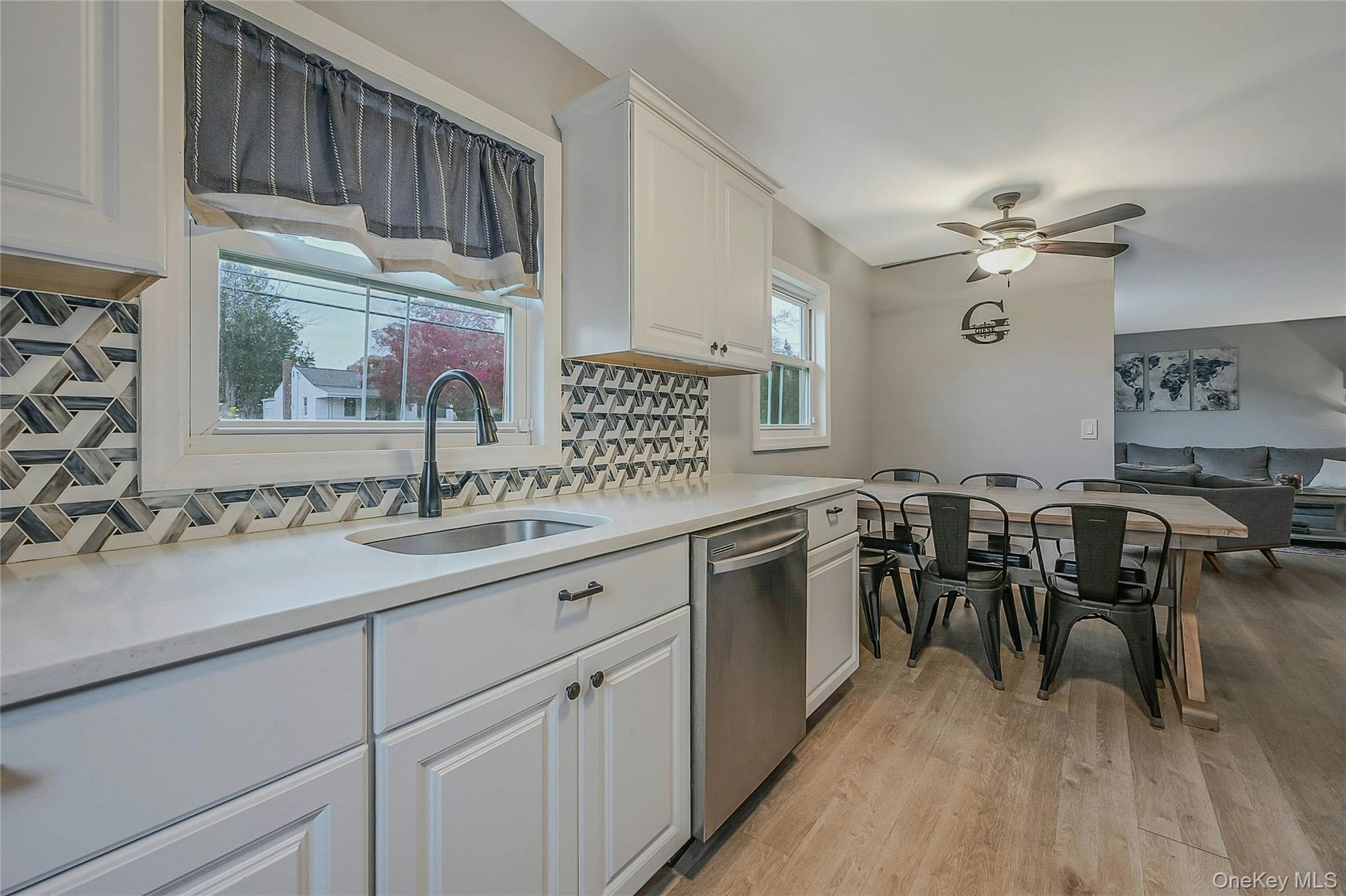 425 Blue Point Road, Farmingville, NY 11738