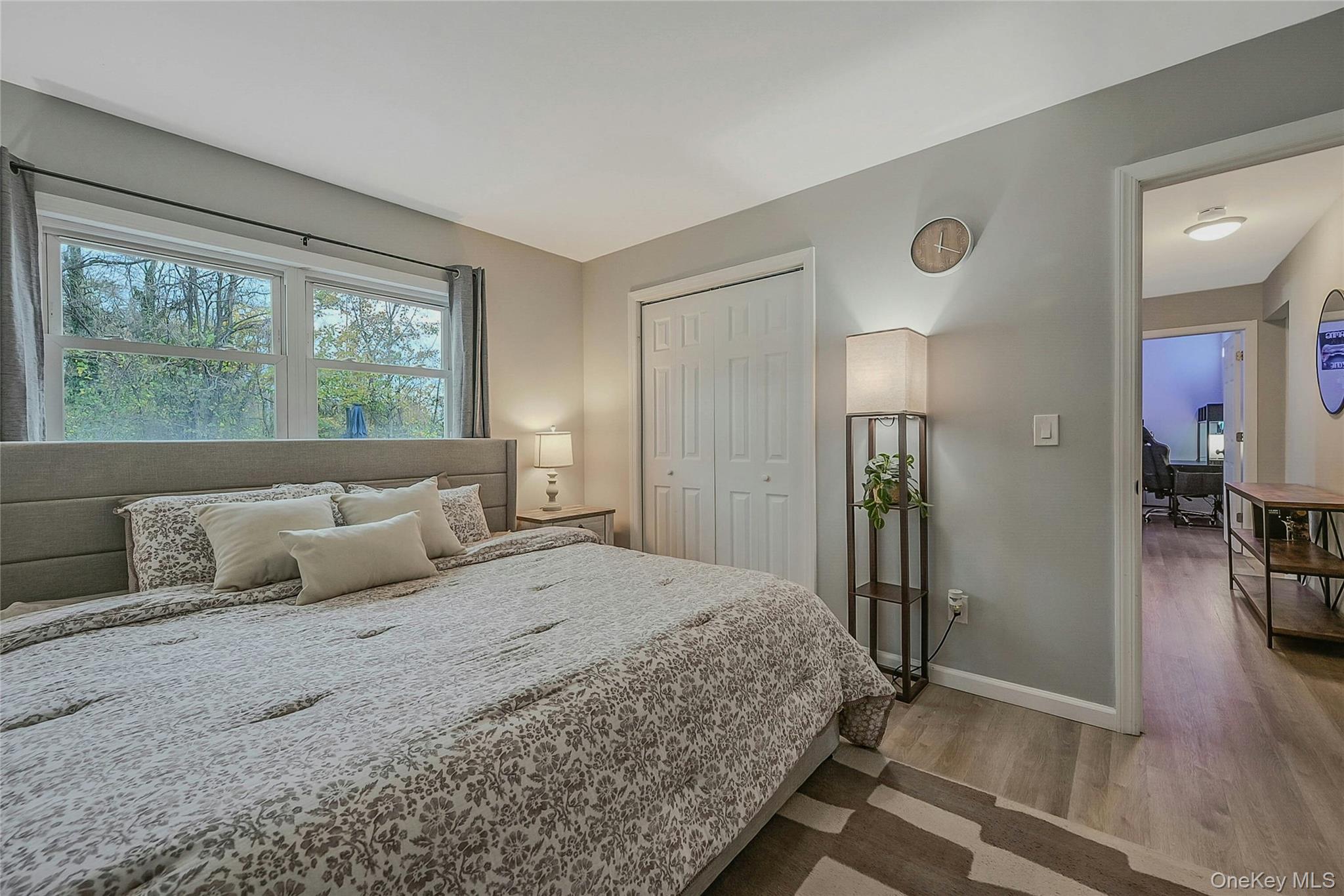 425 Blue Point Road, Farmingville, NY 11738