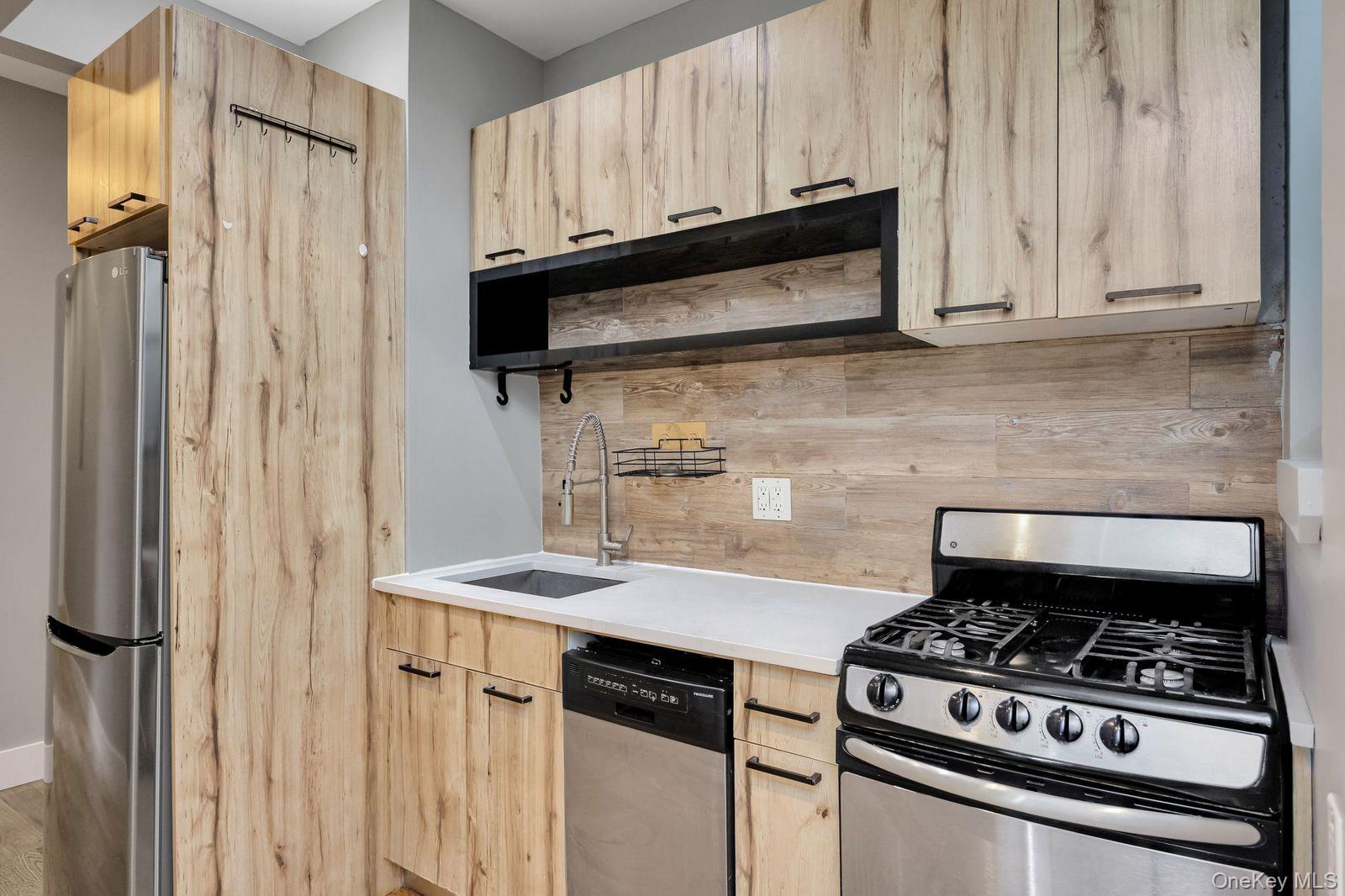 72-55 60th Lane, Ridgewood, NY 11385