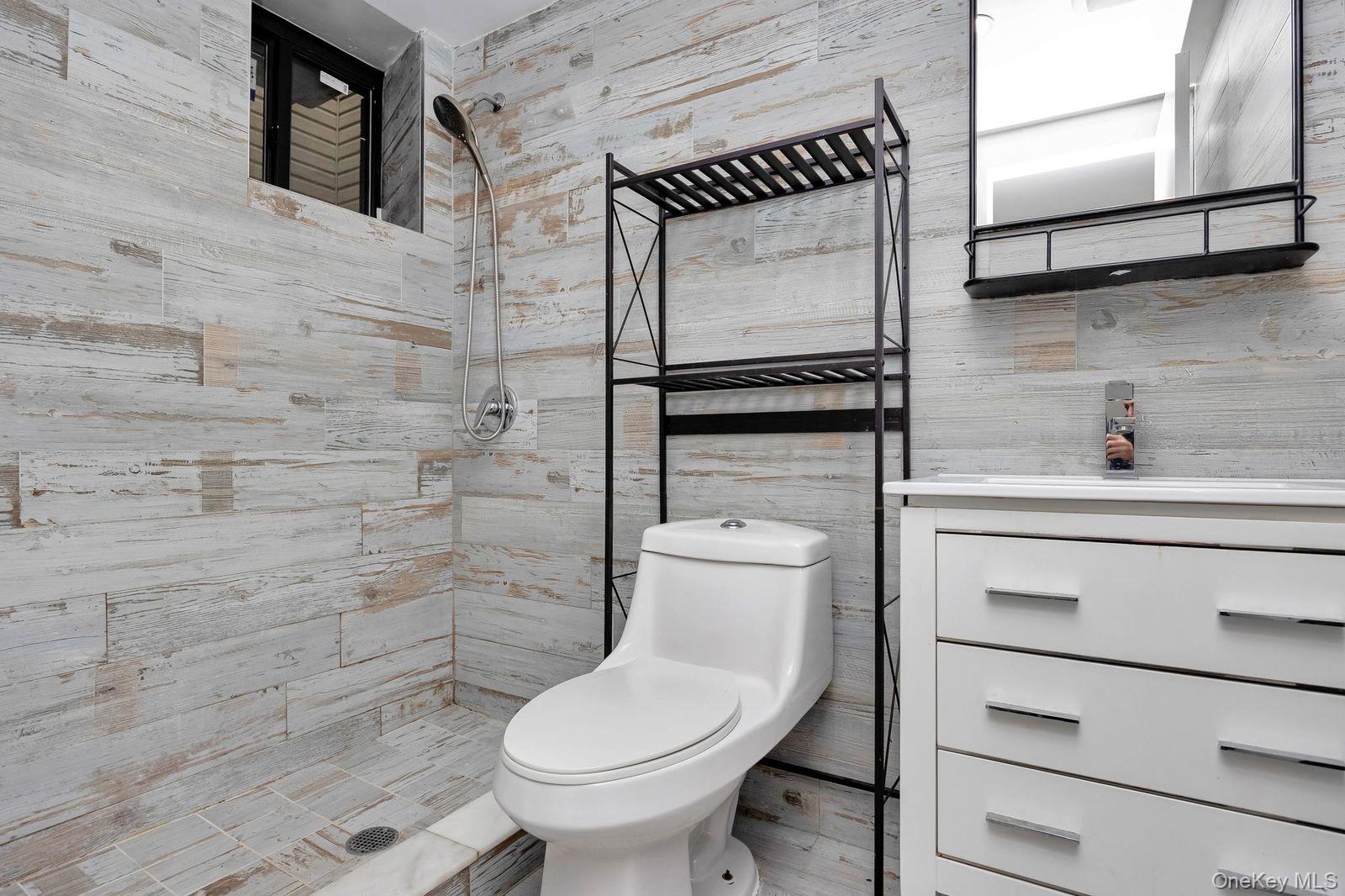 72-55 60th Lane, Ridgewood, NY 11385