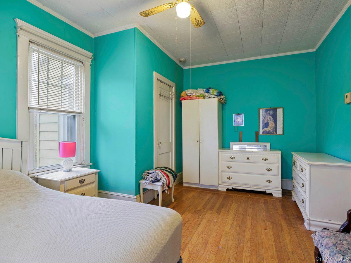 192 Washington Avenue, Kingston, NY 12401