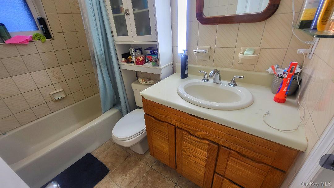 214 Church Street, Poughkeepsie, NY 12601