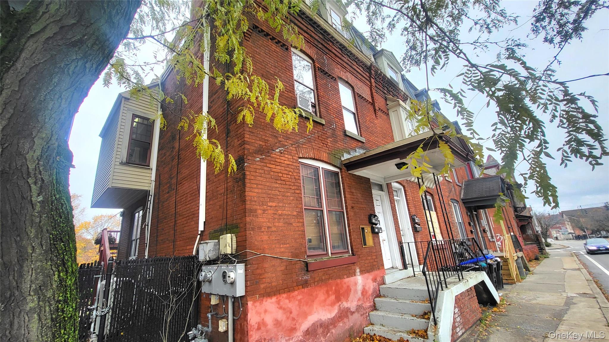 214 Church Street, Poughkeepsie, NY 12601