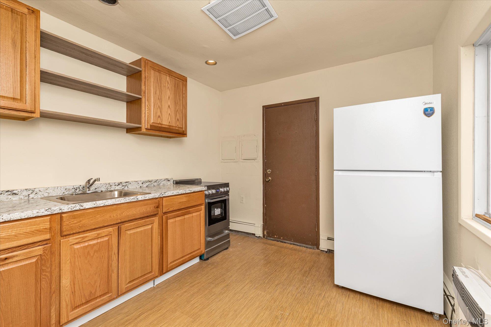 1 Ranch Lane, Levittown, NY 11756