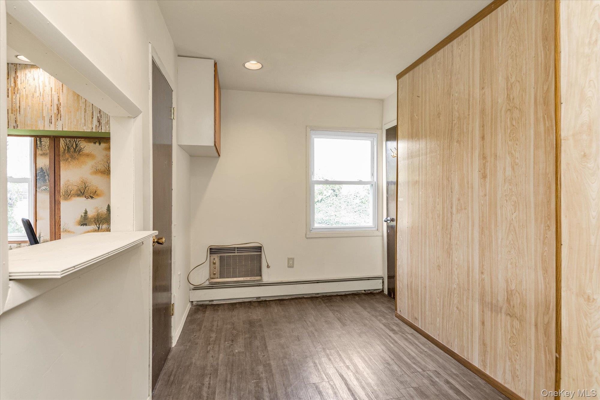 1 Ranch Lane, Levittown, NY 11756