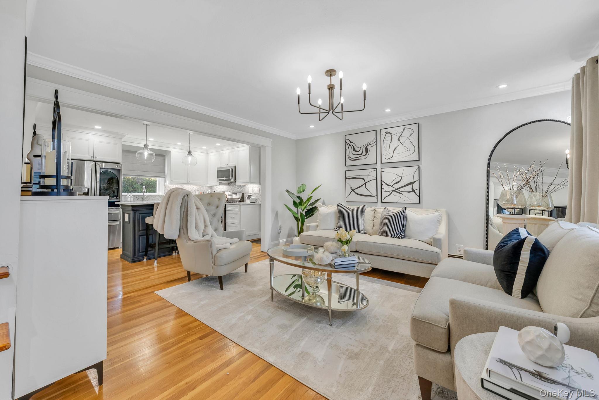 248 Arnold Avenue, West Babylon, NY 11704