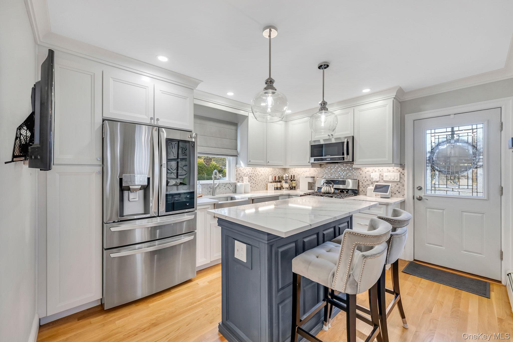 248 Arnold Avenue, West Babylon, NY 11704