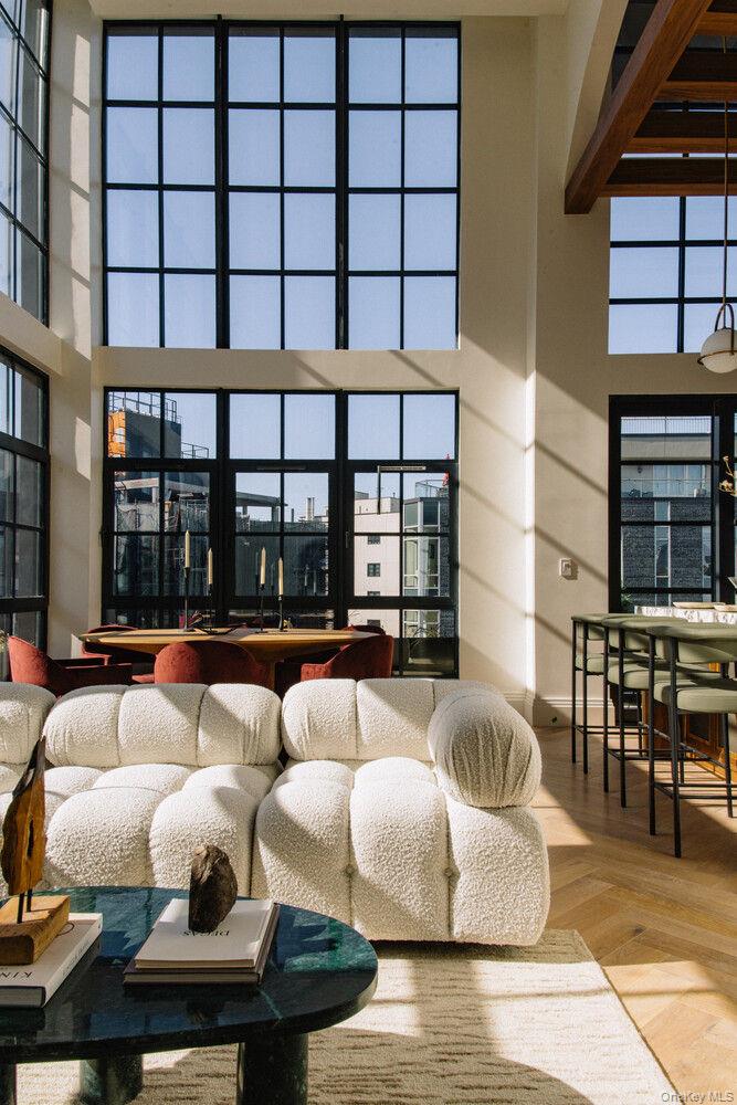 402 UNION Avenue # PH1, Brooklyn, NY 11211