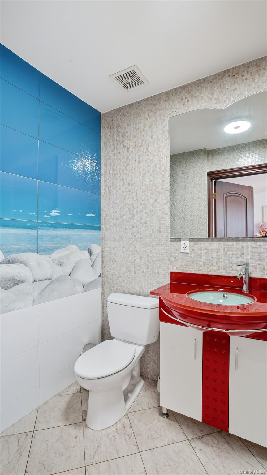 4051 Nostrand Avenue # 3, Brooklyn, NY 11235