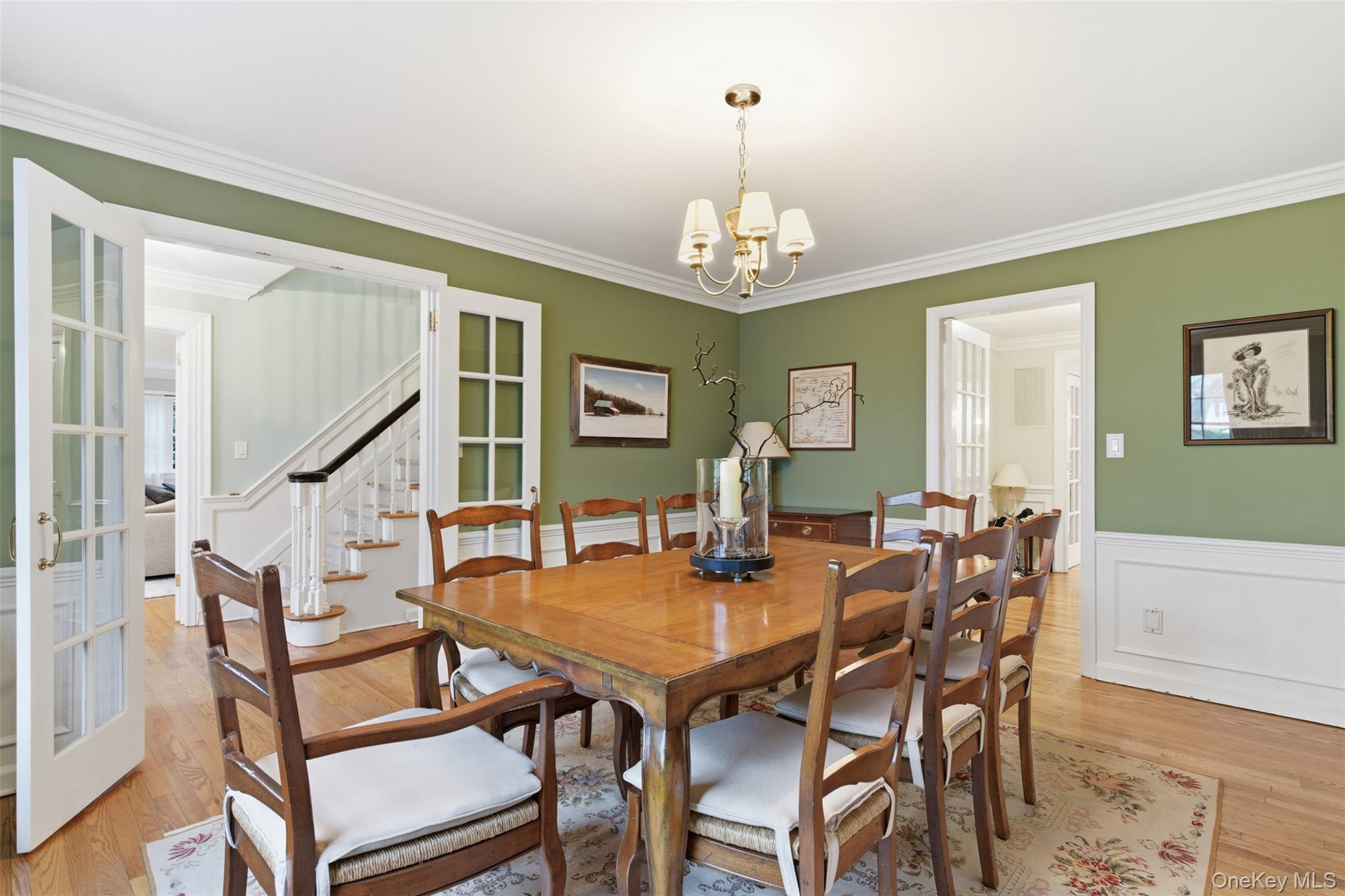 30 Lawrence Lane, Bay Shore, NY 11706