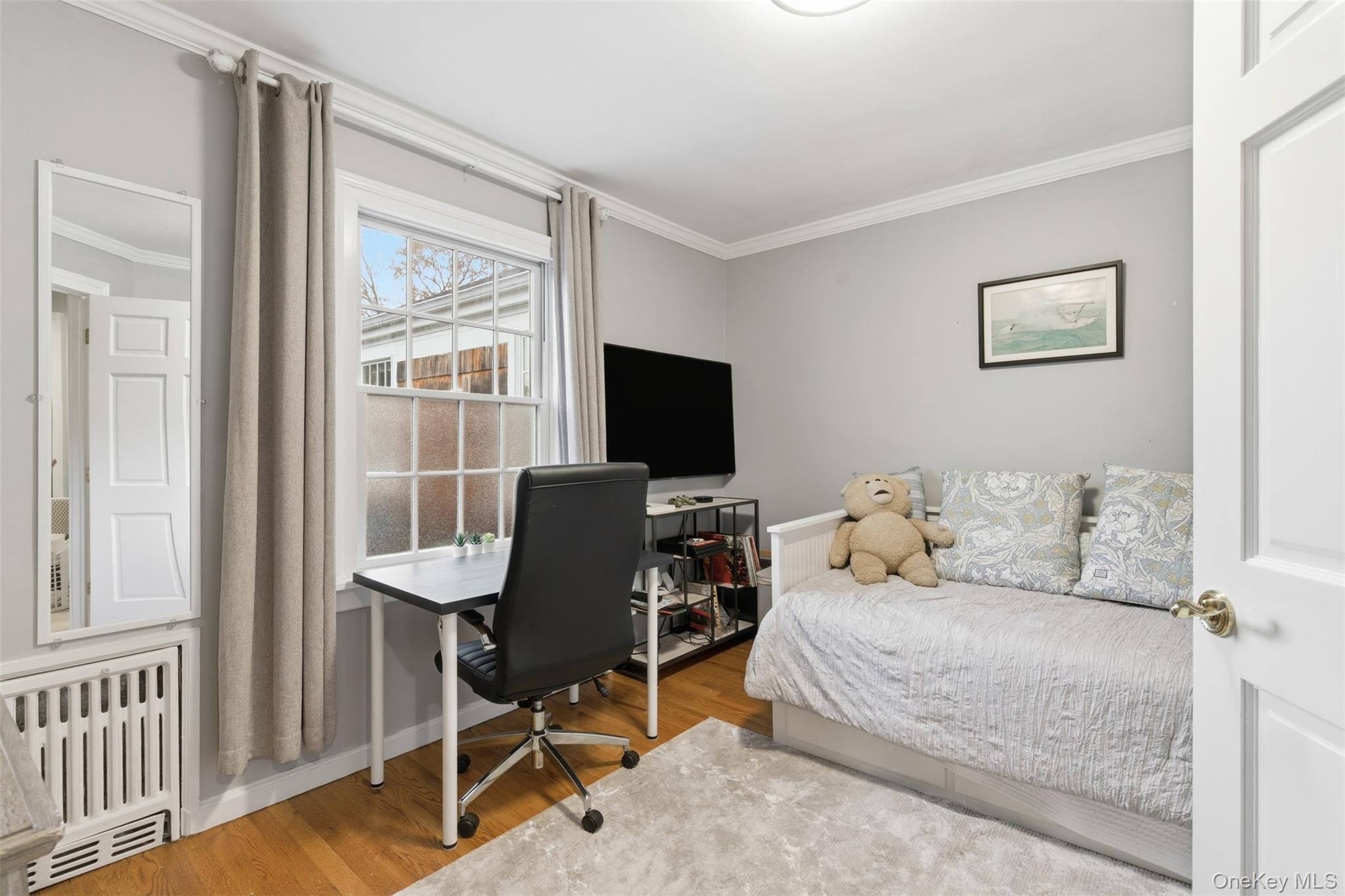 30 Lawrence Lane, Bay Shore, NY 11706